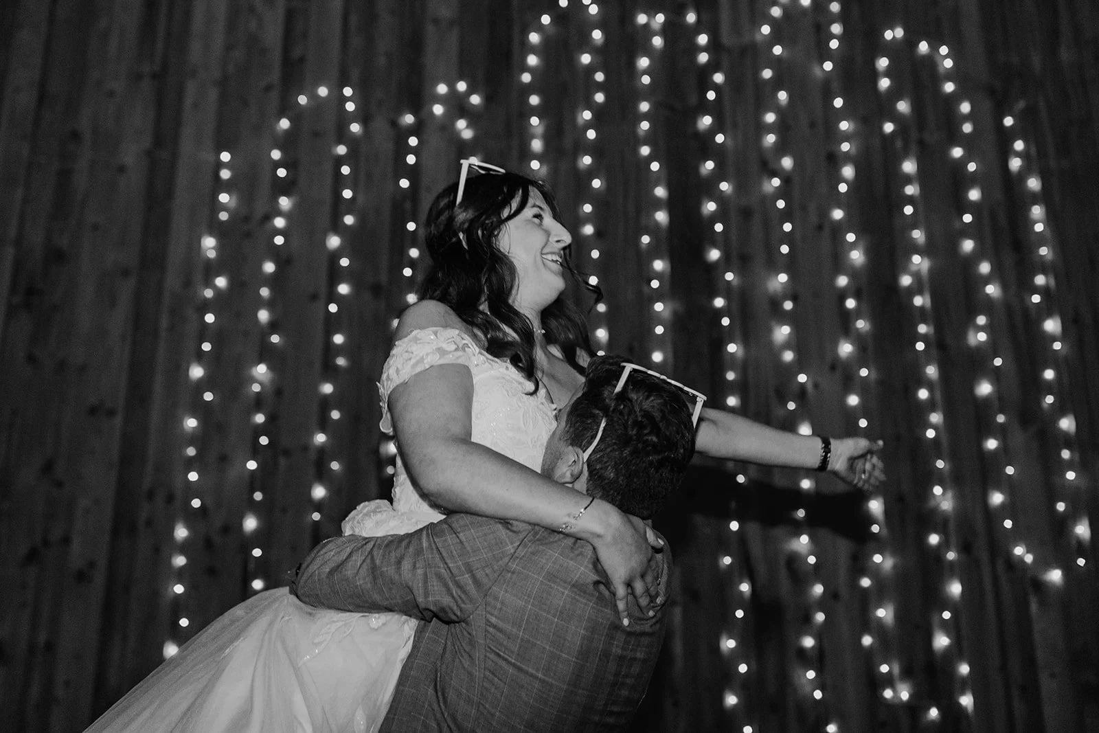 Emma & Dom-705_websize.jpg