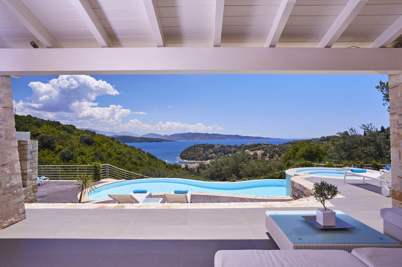 OVR_Villa_Stefanos-1.jpg