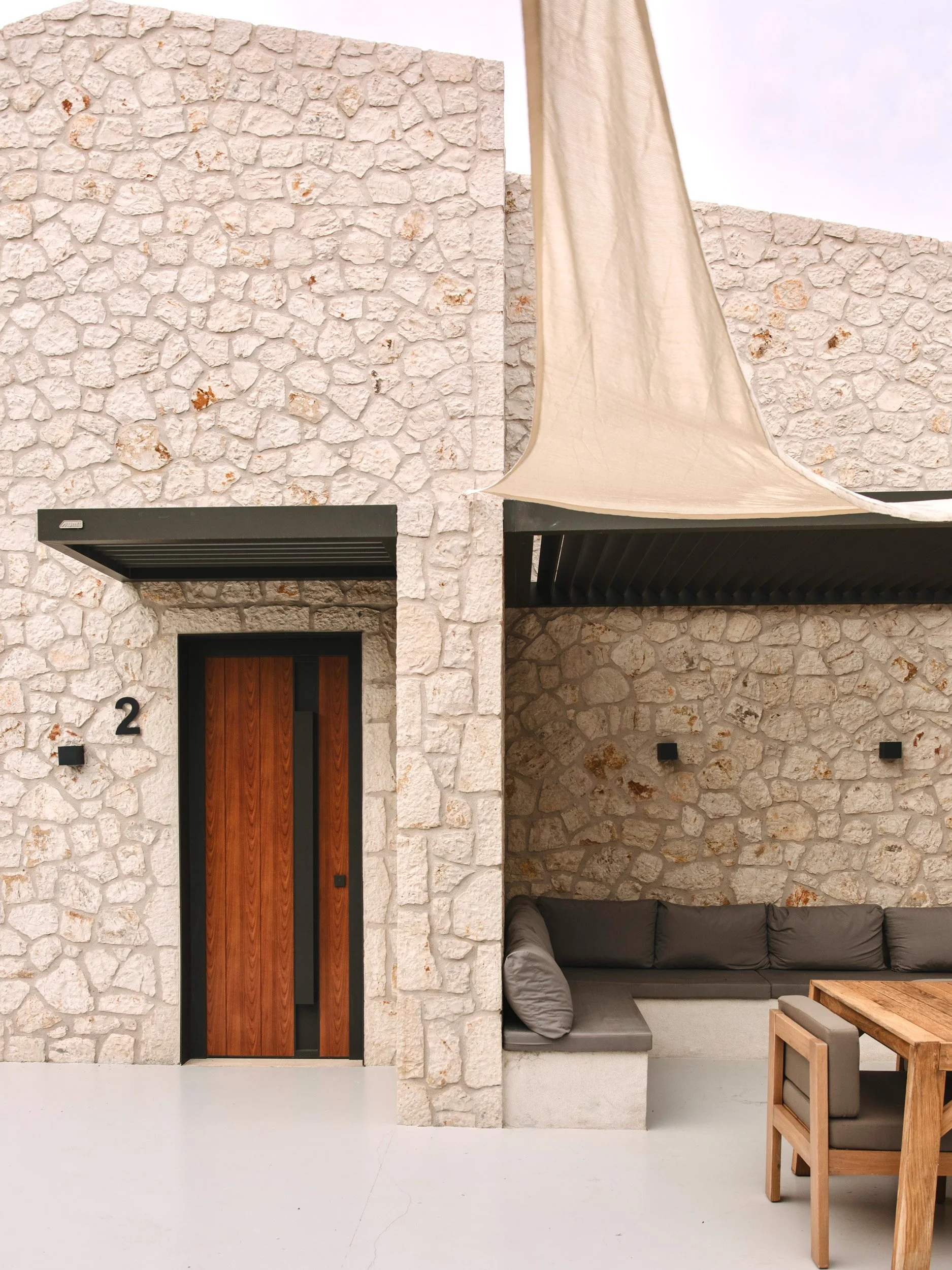 Manelly Creator House - Luxury Stone House-29.jpg