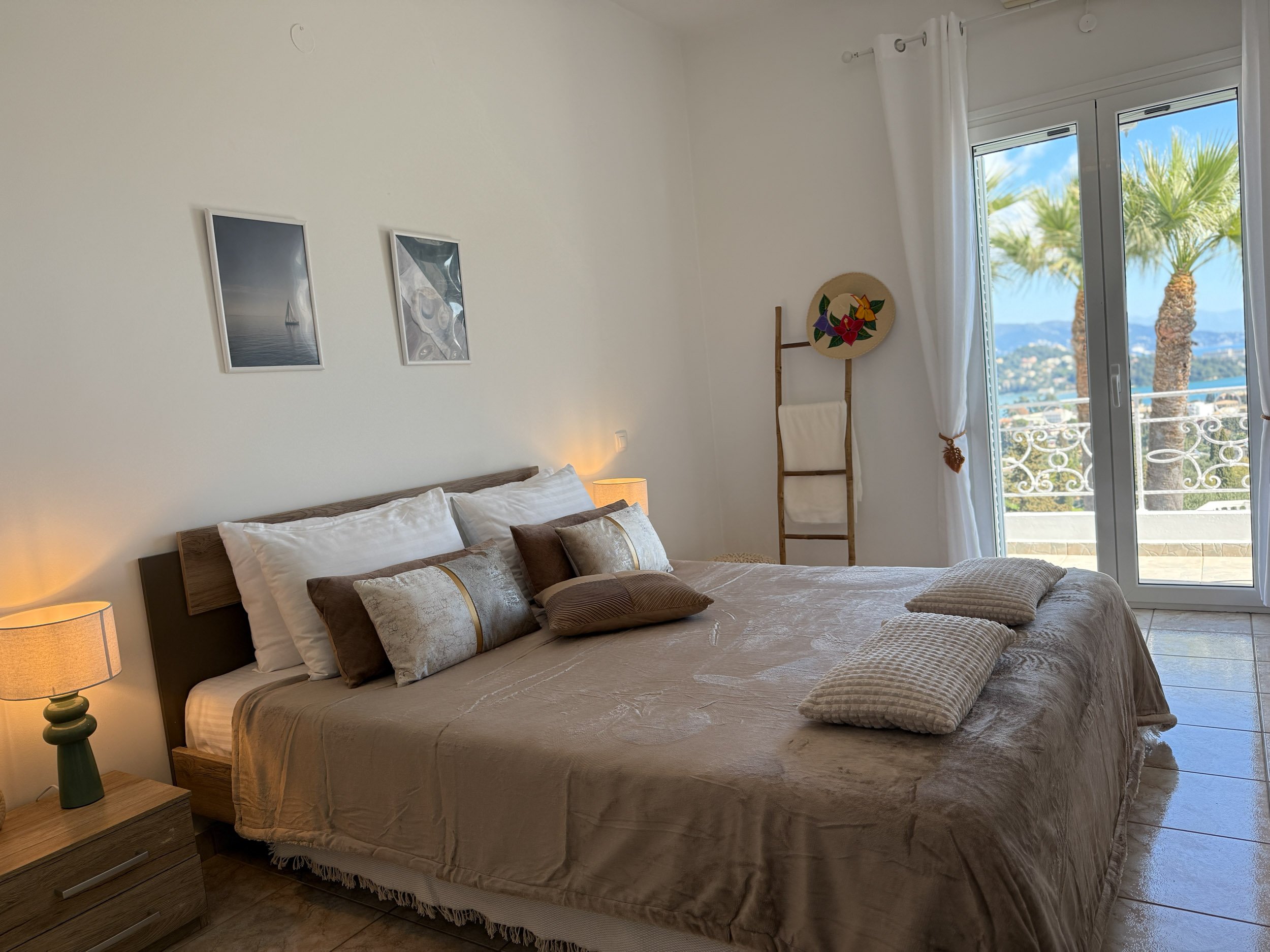 OVR-Villa-Azur-Verra-54.jpg