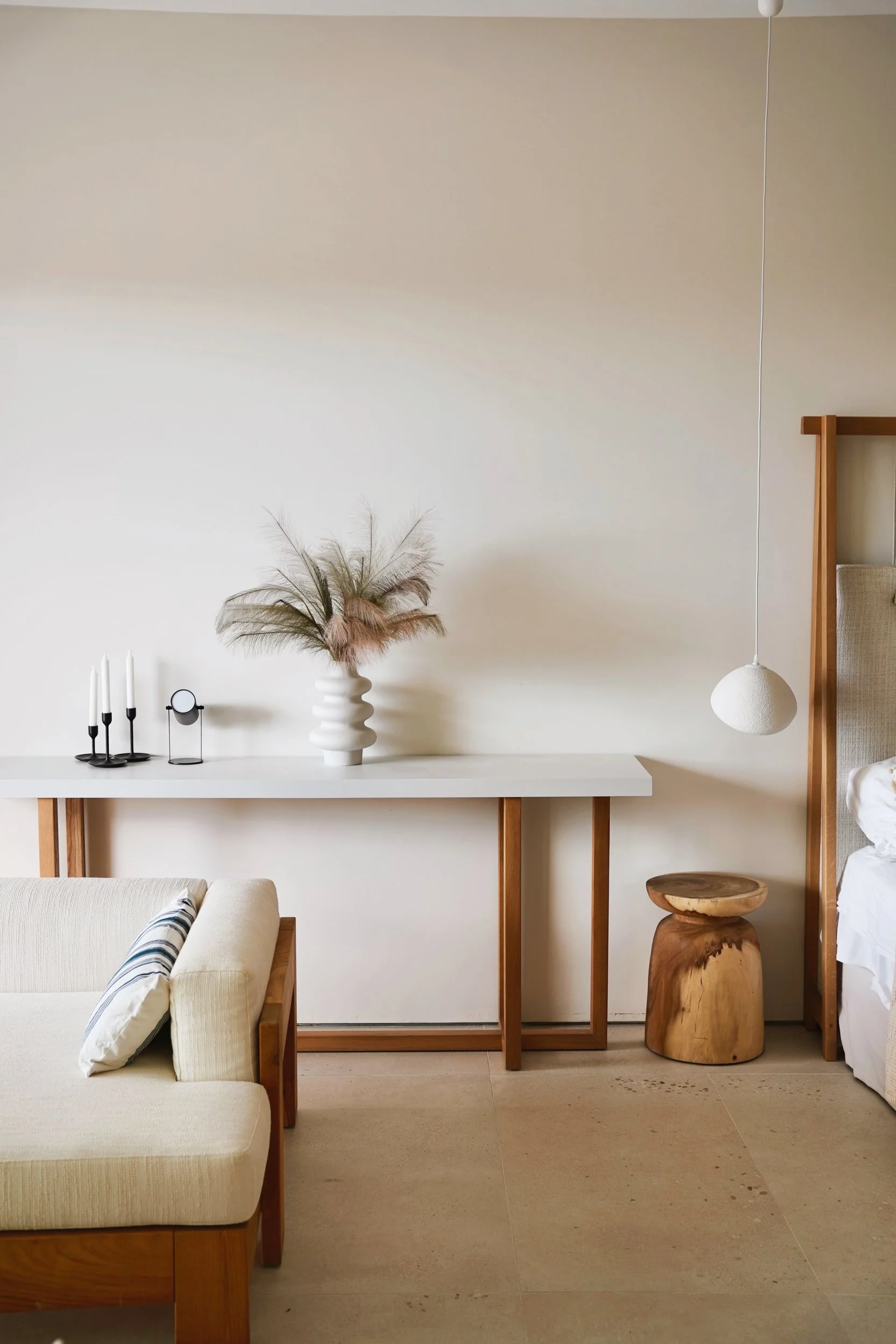LanaEfua_Villa1.jpg