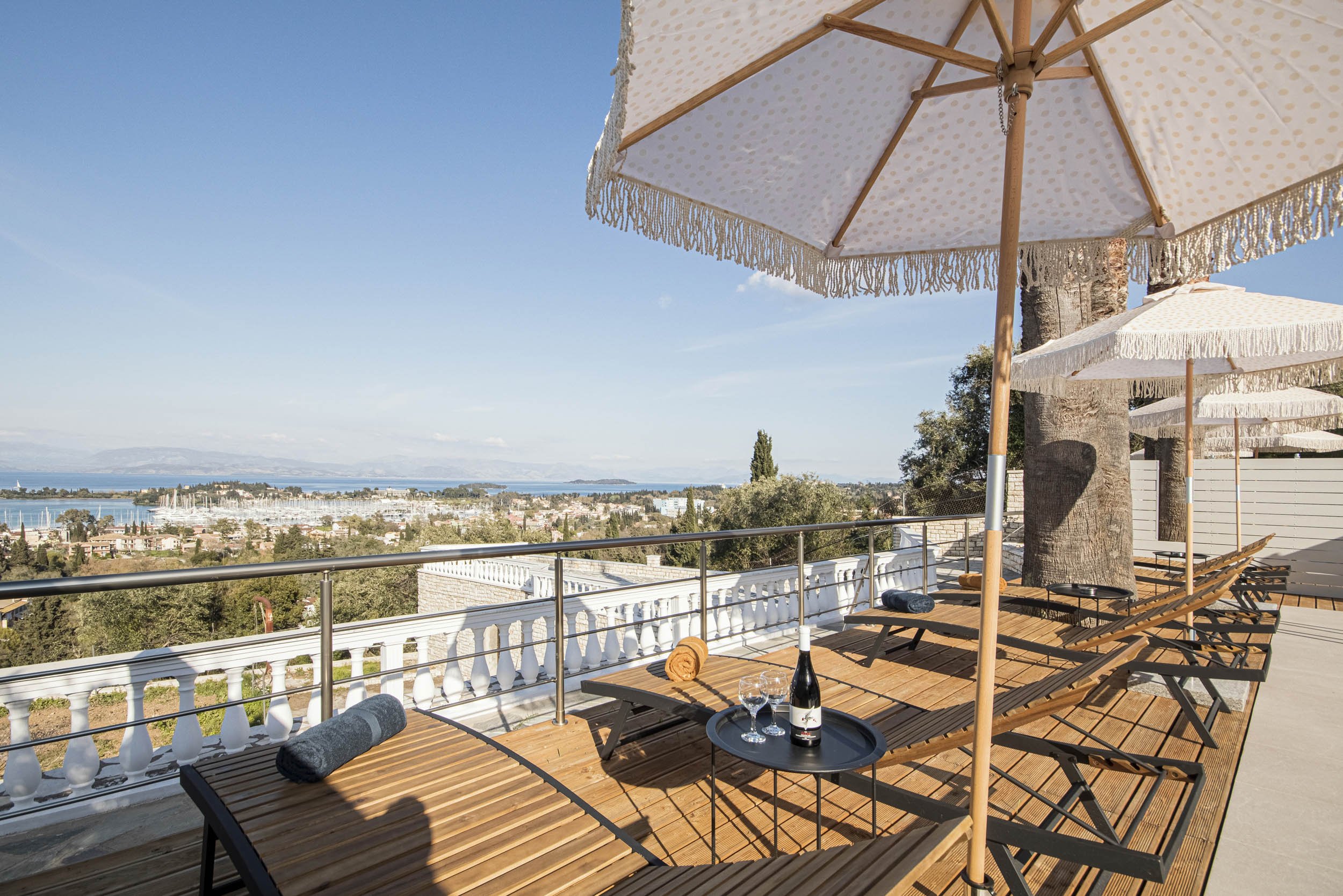 OVR-Villa-Azur-Verra-9.jpg