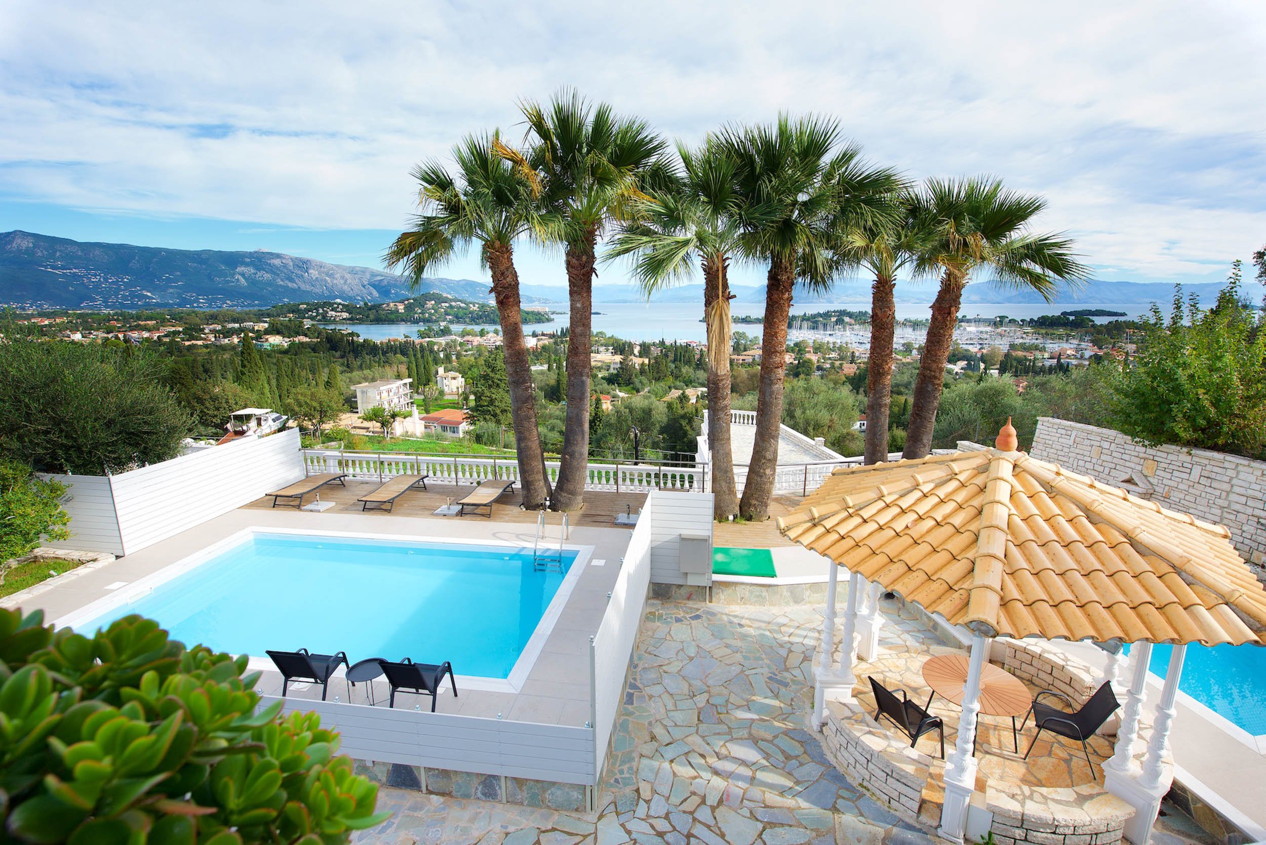 OVR-Villa-Azur-Verra-3.jpg