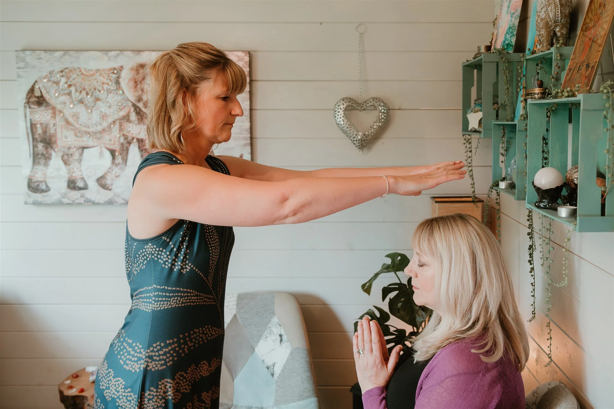 Lady training Reiki
