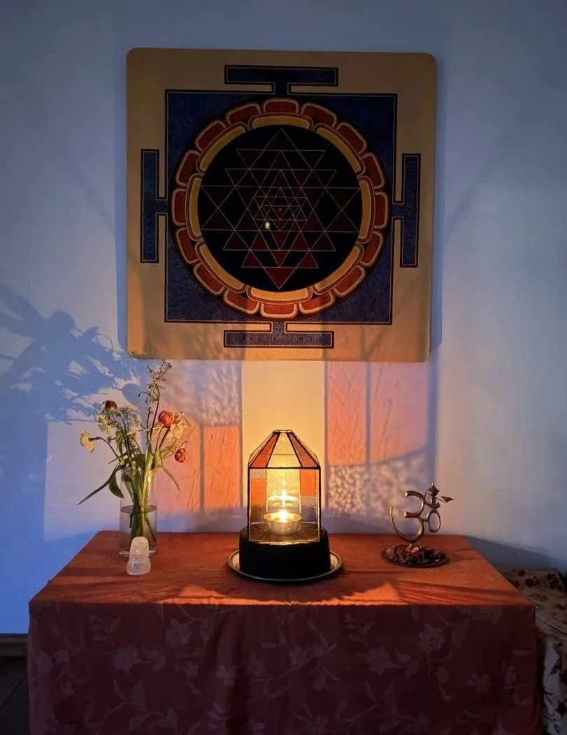 Meditation retreat at ashram UK stillness and mindfulness nature Clare Marie Holistic Therapist