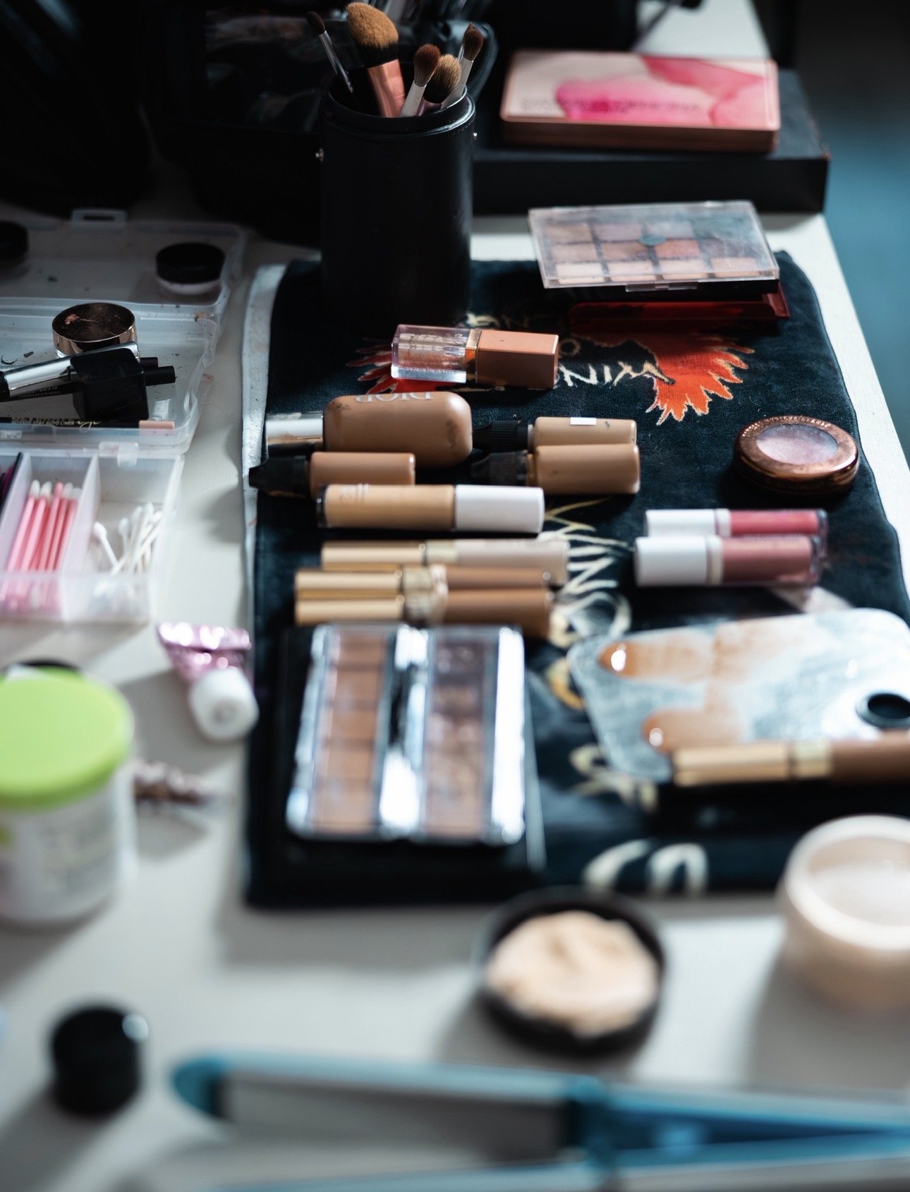 Book Virtual Stage Glam Lesson