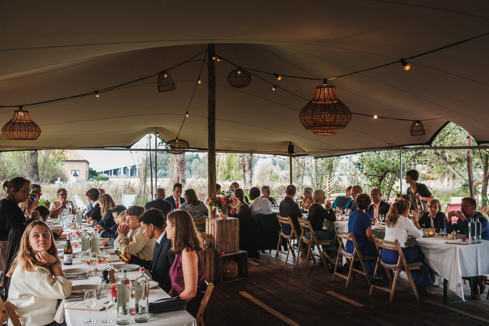 Lensmens - trouwfotograaf Annelies Thomas Wilrijk Oogsttafel-26.jpg