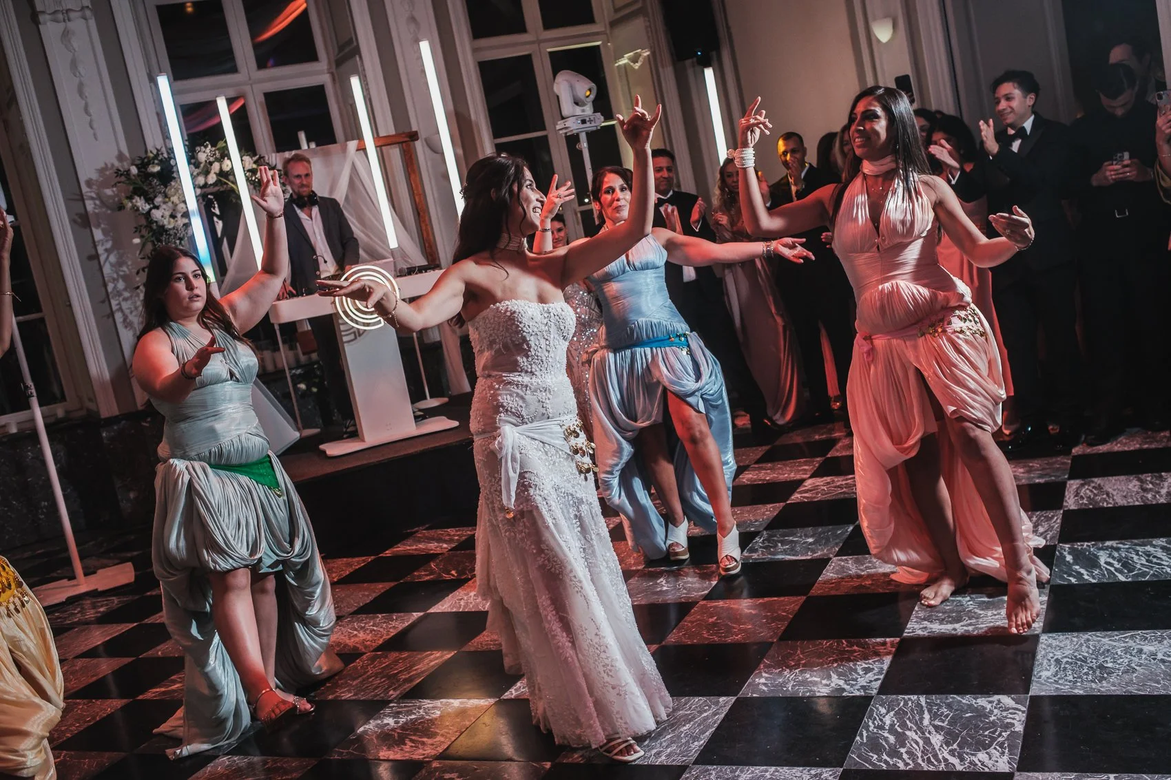 Lensmens - huwelijksfotograaf Loubna Jonathan Chateau Bayard Eghezee Brussel -52.jpg