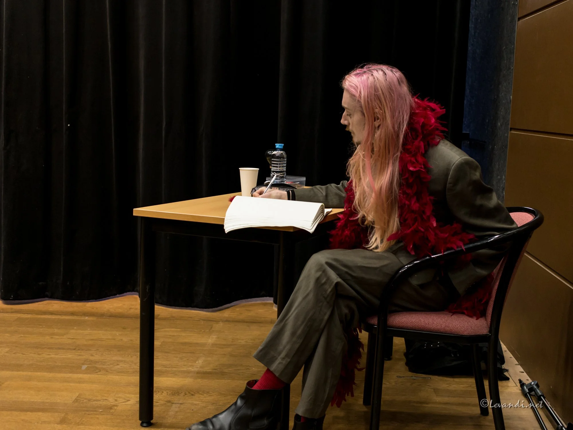 20250301_IMG_0198 LorNa rsz fg.jpg