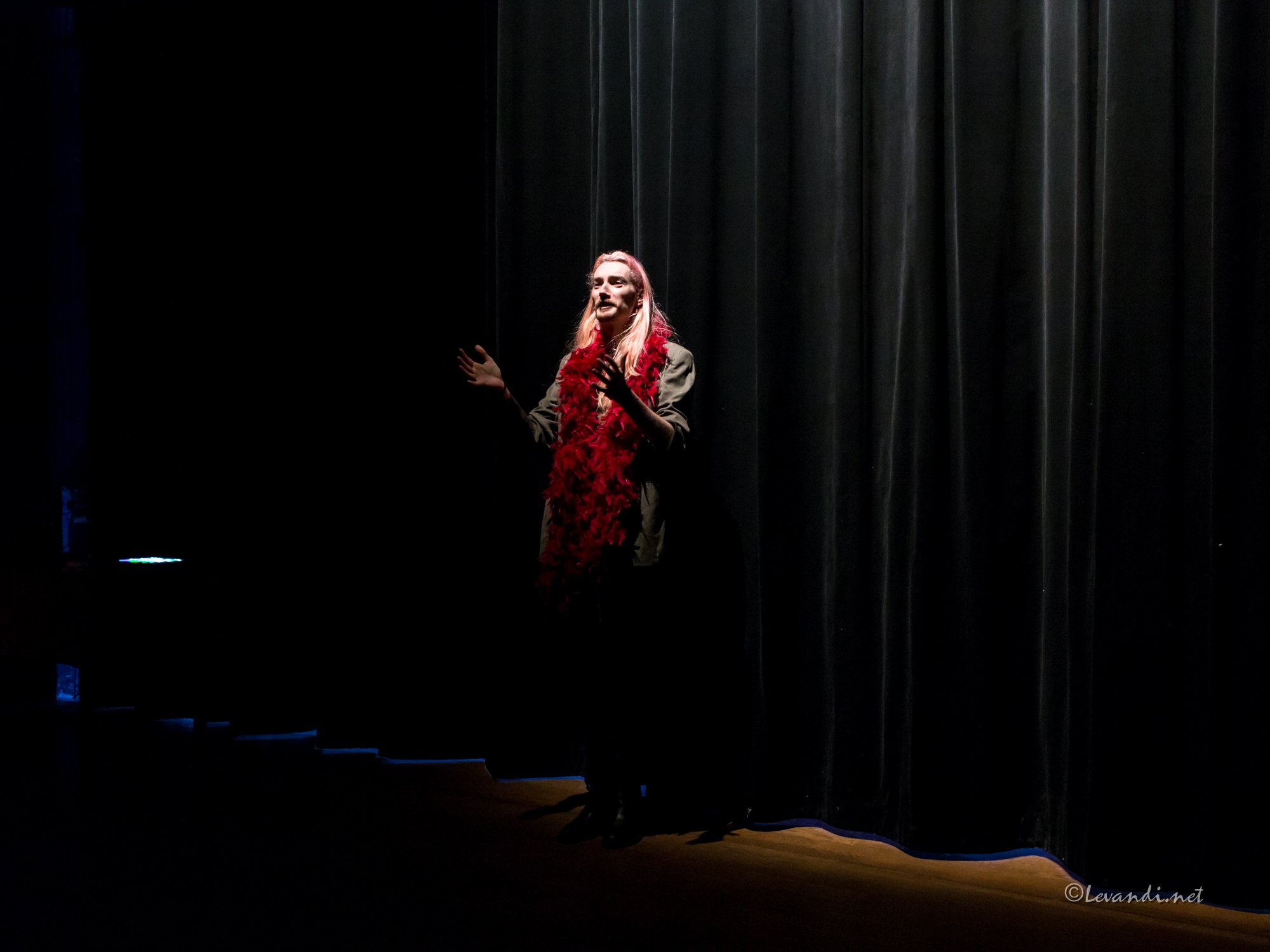 20250301_IMG_0226 LorNa rsz fg.jpg