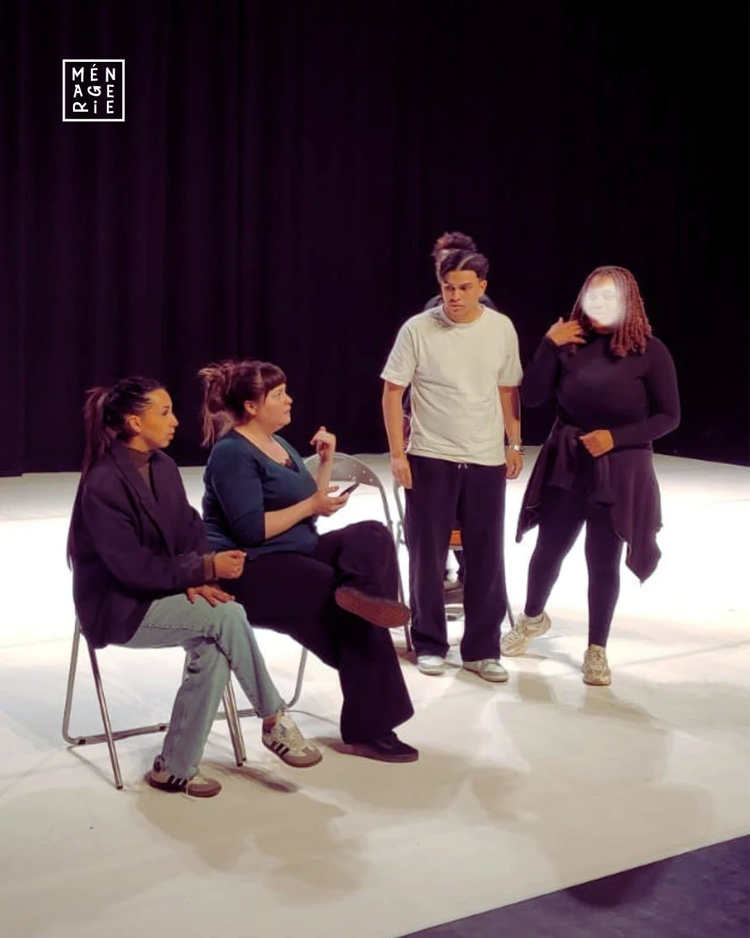 Voil&agrave; un beau projet concr&eacute;tis&eacute; avec le Lyc&eacute;e Jean Jacques Rousseau de la @ville_de_sarcelles !

Dans le cadre de la semaine de la lutte contre le racisme et les discriminations, l'&eacute;quipe de la M&eacute;nagerie de l