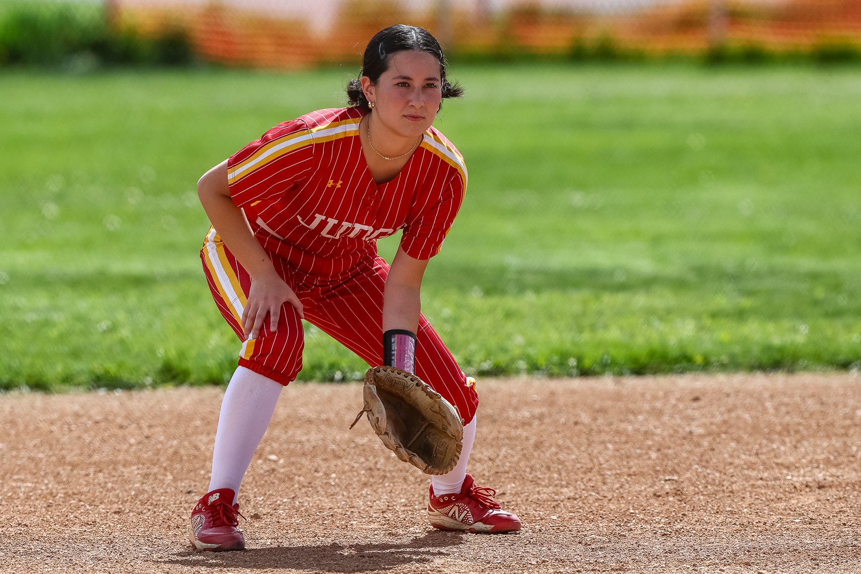 softball grounder.jpg