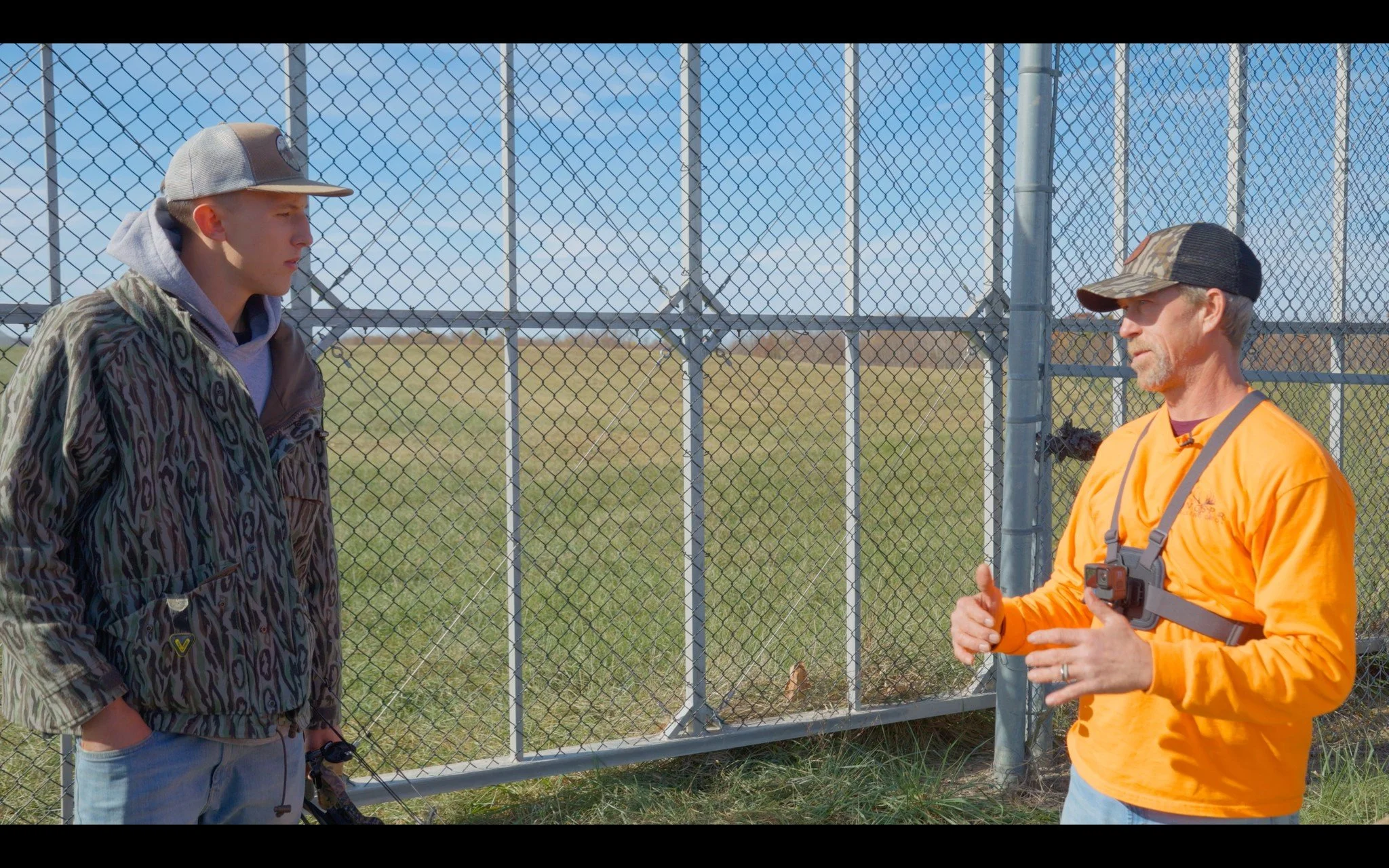 BUCKHOUNDS Ep. 2 is OUT NOW! 

Go check it out at the link in our bio!

In this episode of BUCKHOUNDS, Walt and Derek track a buck near an airport. With the drone down for the count, Walt and Derek combine their dog teams for the track.

BBD Recovery