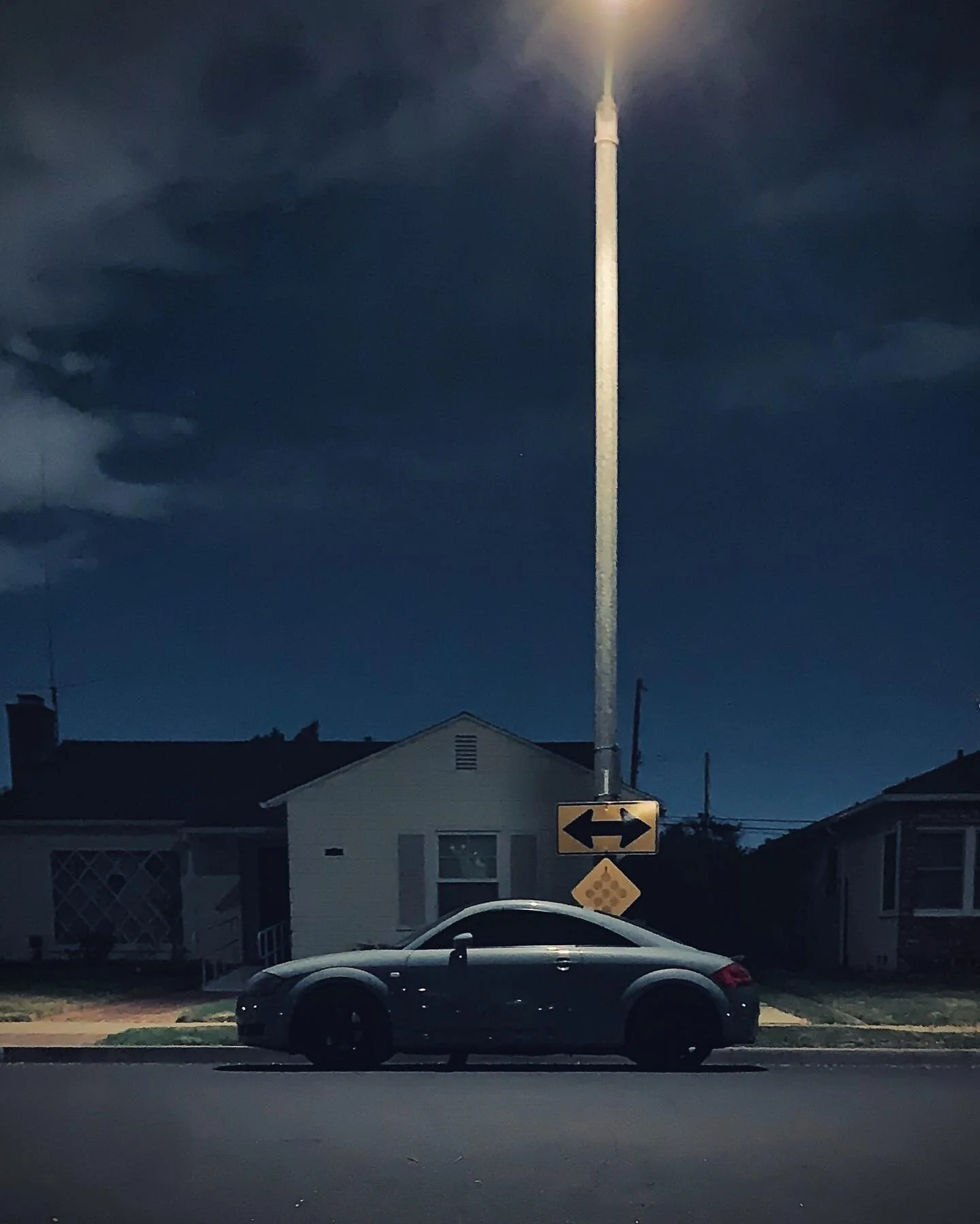 No sign of the morning coming, you’ve been left on your own...
.
.
.
.
#likearainbowinthedark #auditt #audi #quattro #truthinengineering #4rings #OOOO #parkedinlongbeach #shotoniphone #iphoned #jmays #bauhaus #weimar #cadesign #tbt #tbthursday