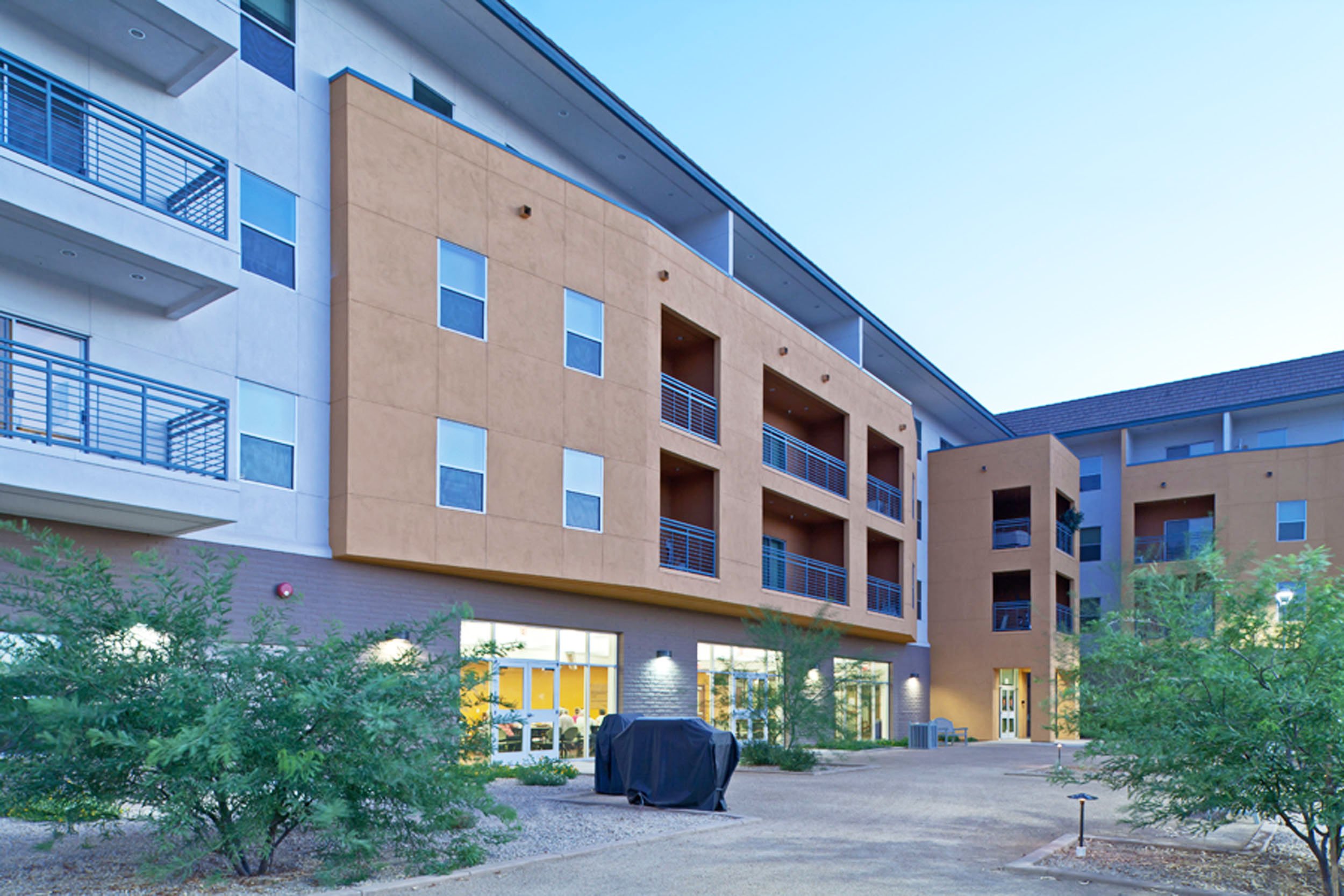 Apache Trails-Ext 14.jpg