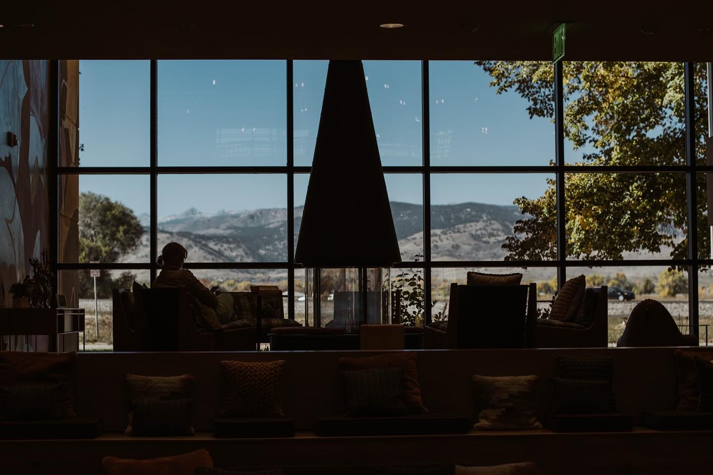 ☕✨ Welcome to Vibe Gunbarrel - your new cozy corner in Boulder.
Grab a latte, sink into the warmth by the fireplace, and soak in the mountain views. 🌄

Whether you&rsquo;re catching up with friends, working remotely, or just taking a quiet moment fo