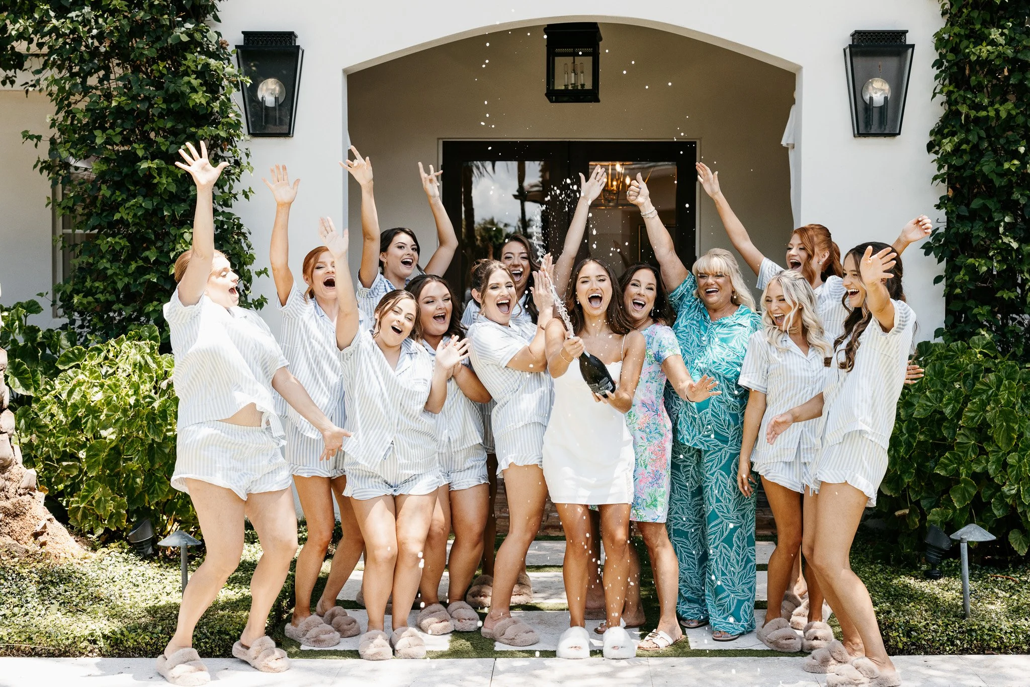 Emma-vincent-pelican-club-wedding-34.jpg