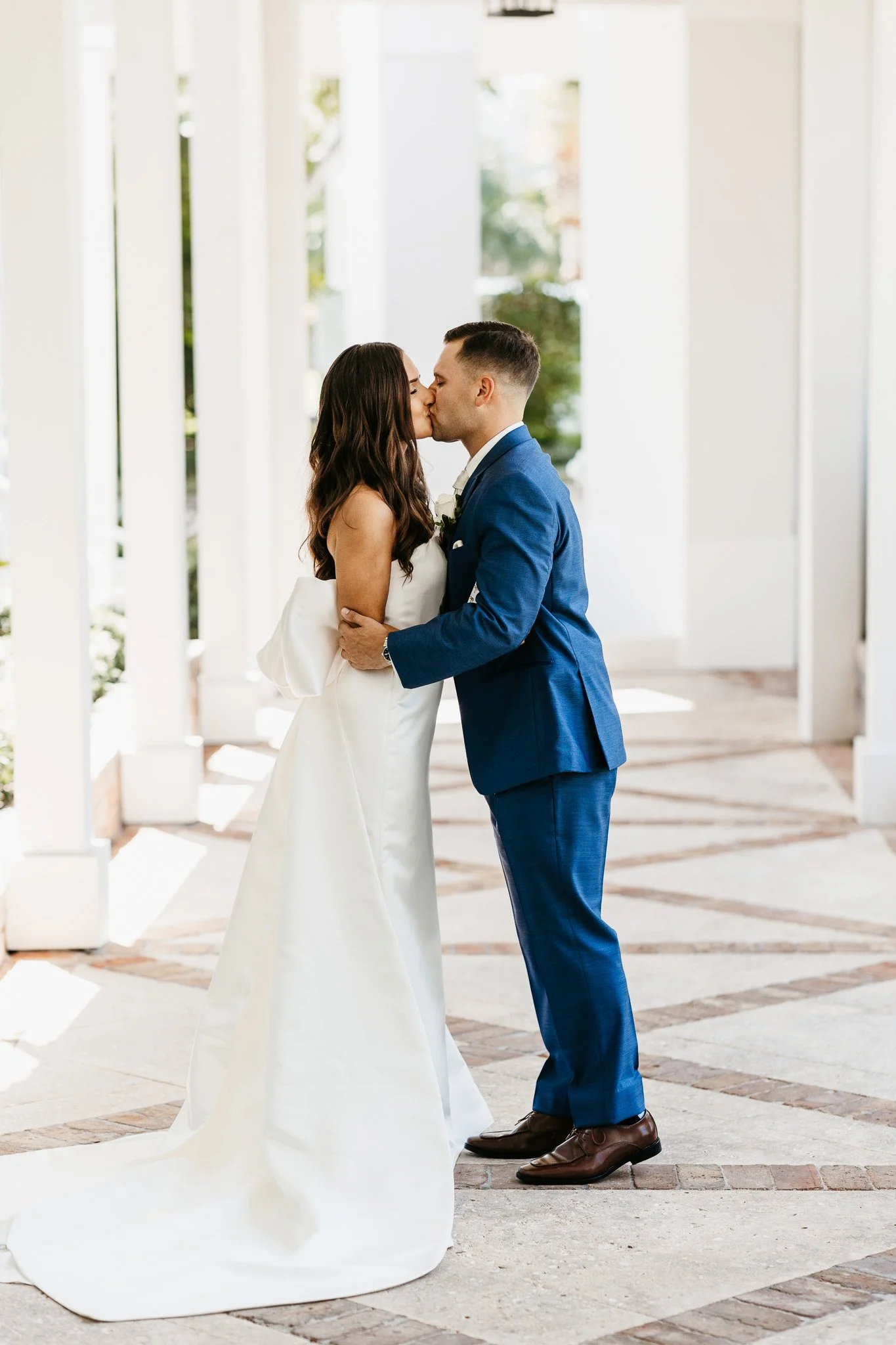 Emma-vincent-pelican-club-wedding-296.jpg