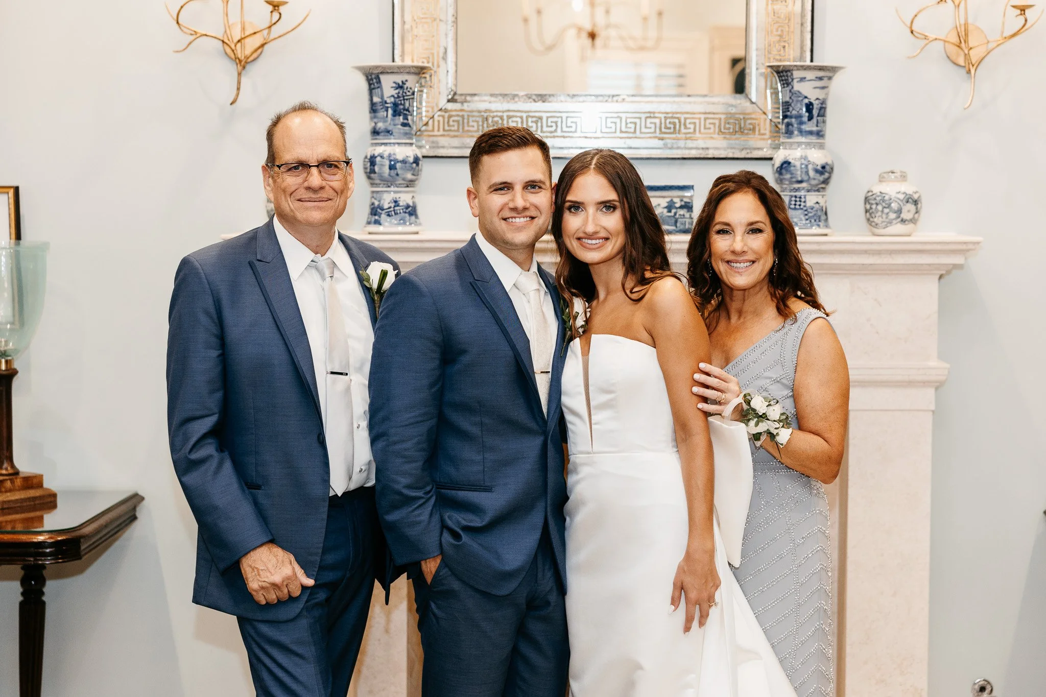 Emma-vincent-pelican-club-wedding-513.jpg
