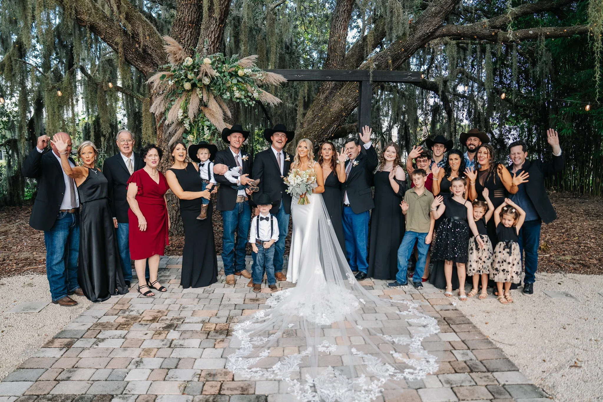 dakota-tyler-wedding-ever-after-farms-the-ranch-570.jpg