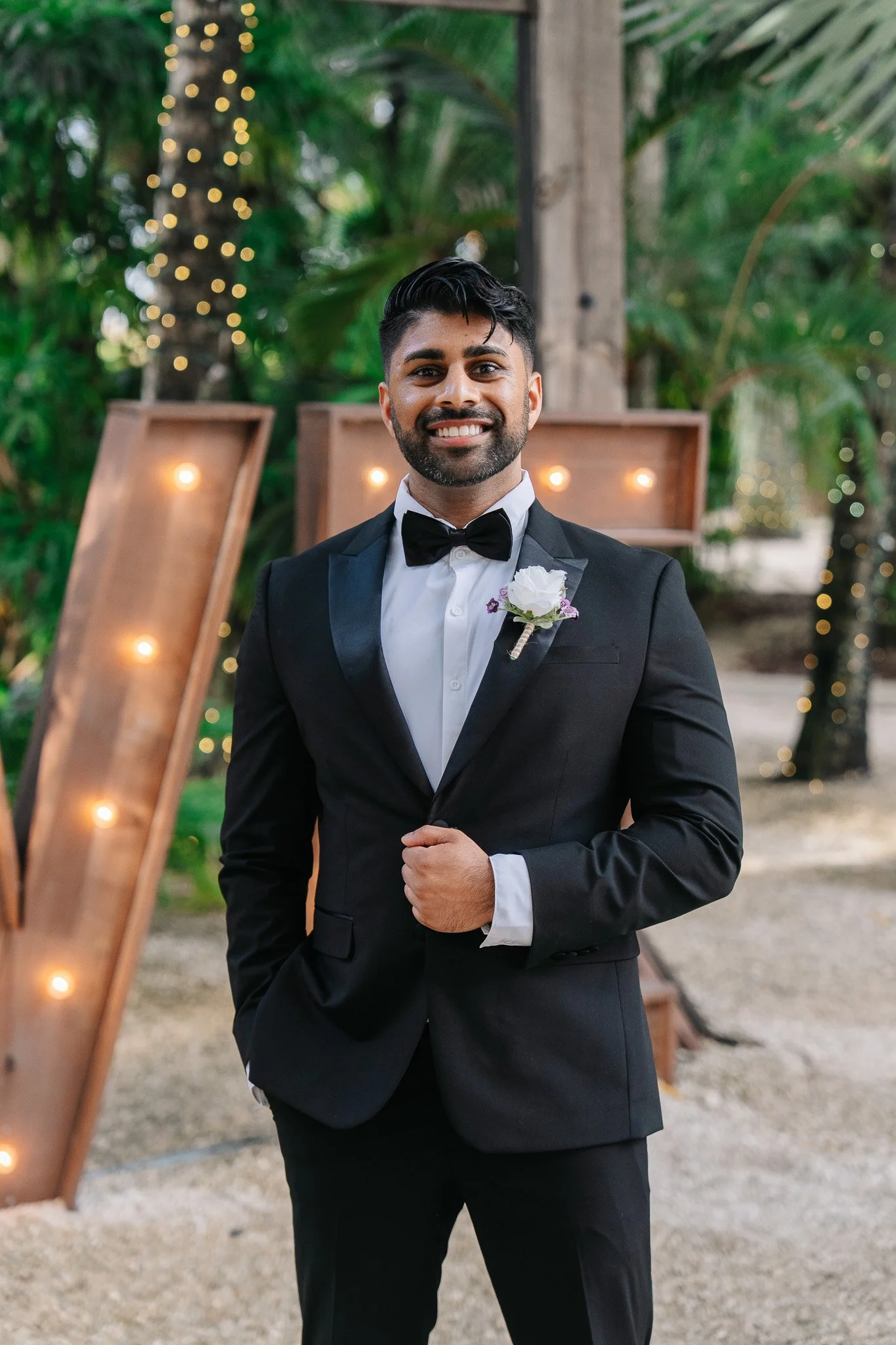 mikaela-sagar-secret-gardens-miami-wedding-250.jpg