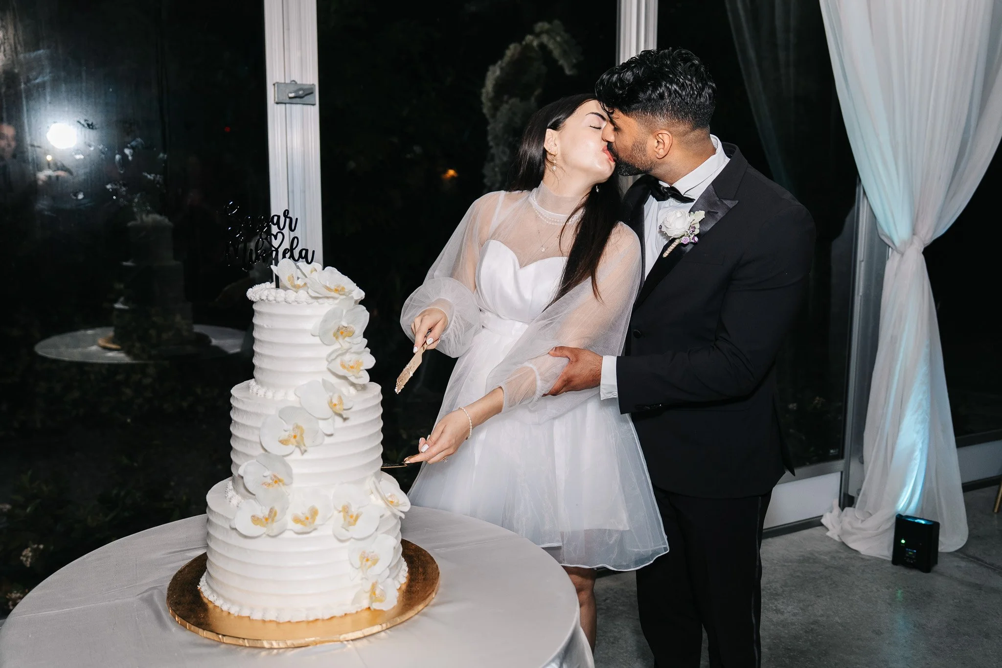 mikaela-sagar-secret-gardens-miami-wedding-804.jpg