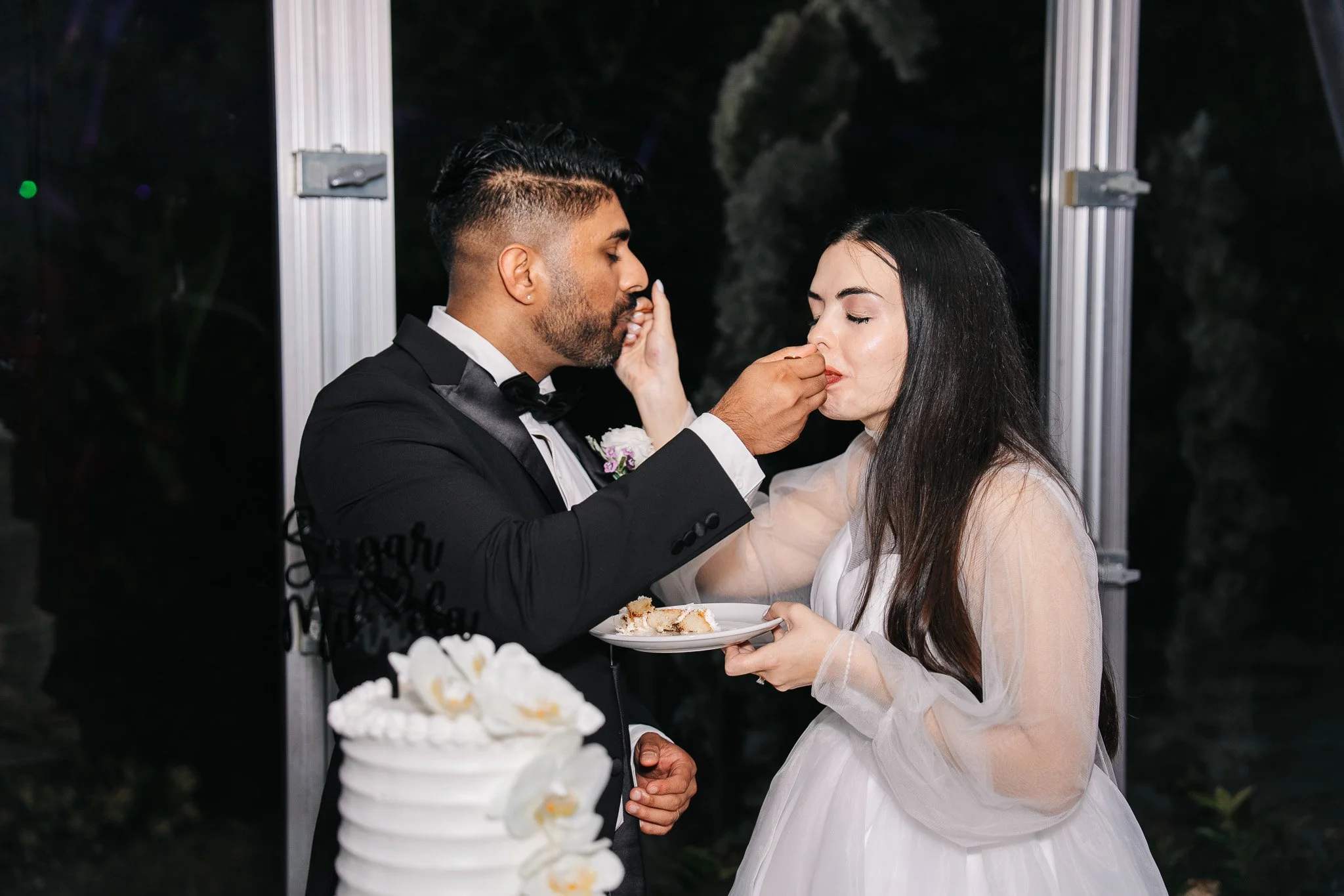 mikaela-sagar-secret-gardens-miami-wedding-822.jpg