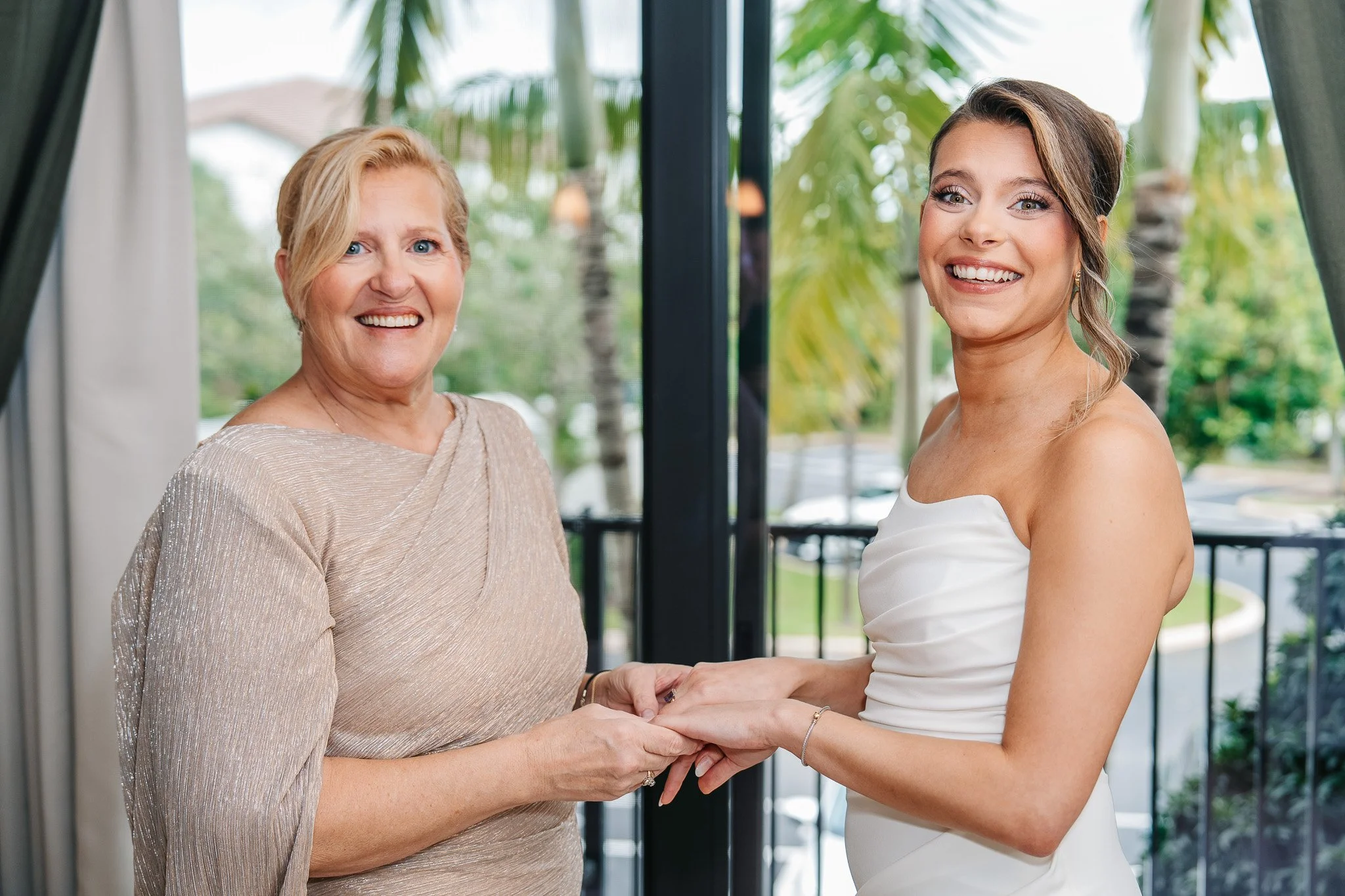 Jill-Kyle-wedding-Galuppi's-pompano-beach-florida-700.jpg