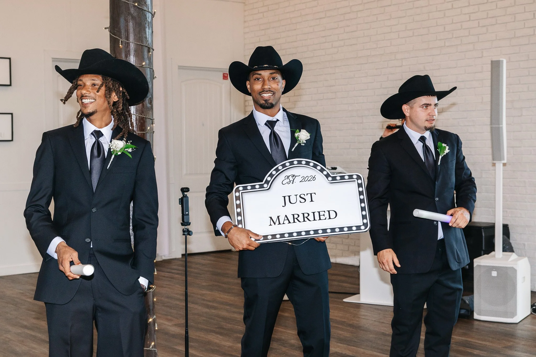 Amber-John-Ever-After-Farms-Stockyard-Wedding-393.jpg