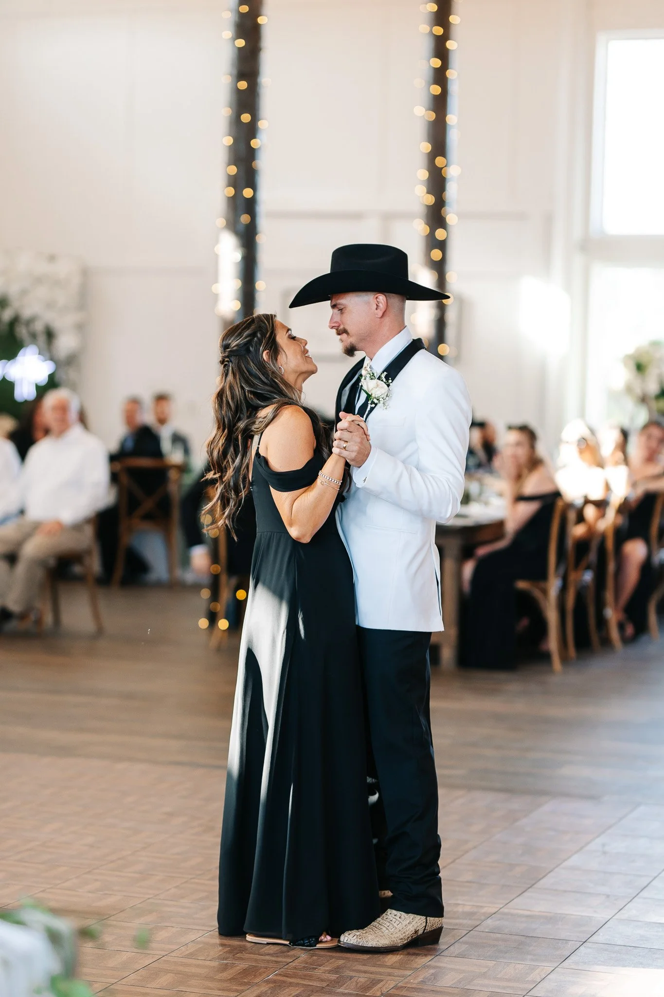 Amber-John-Ever-After-Farms-Stockyard-Wedding-459.jpg