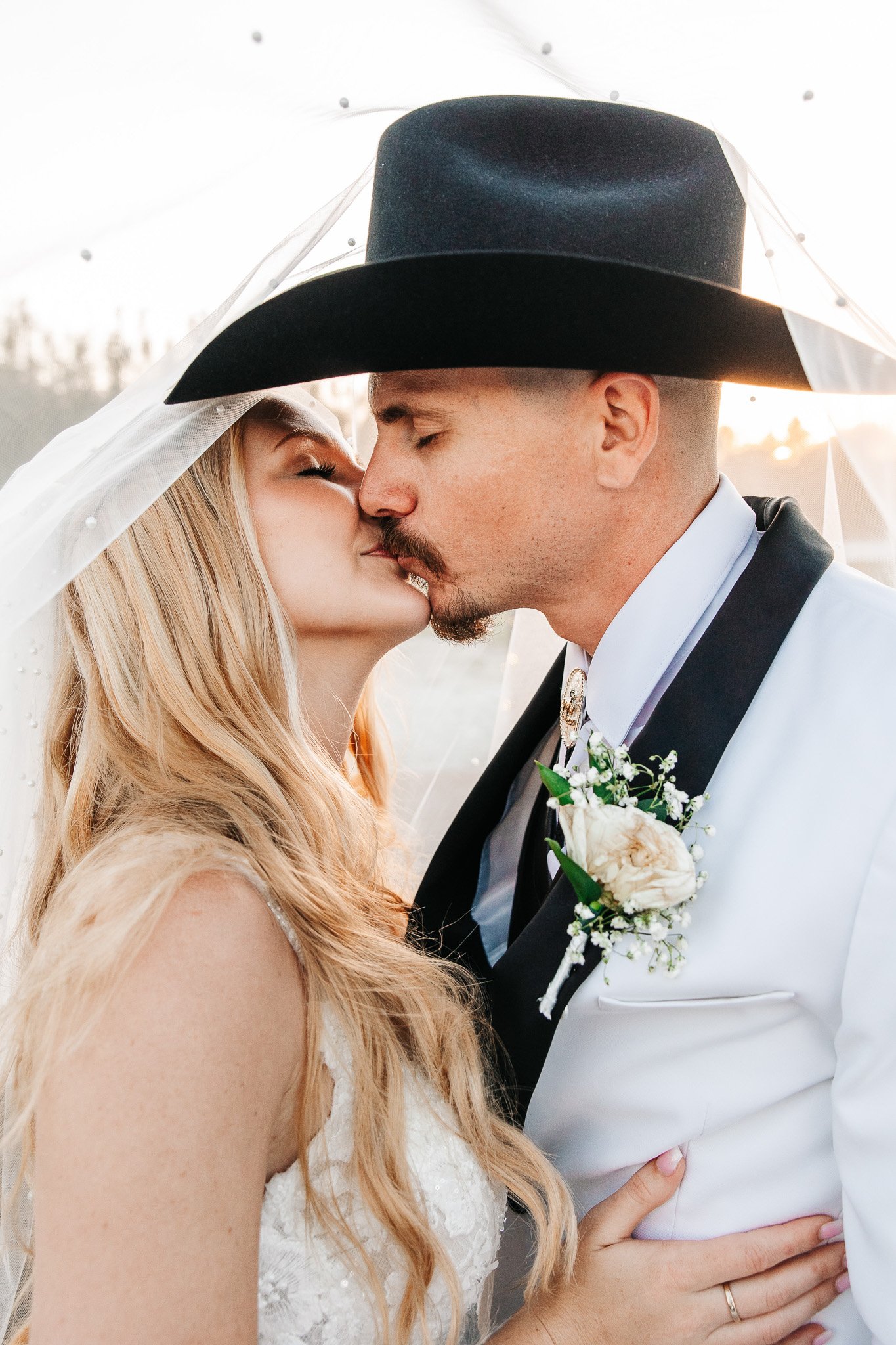 Amber-John-Ever-After-Farms-Stockyard-Wedding-657.jpg