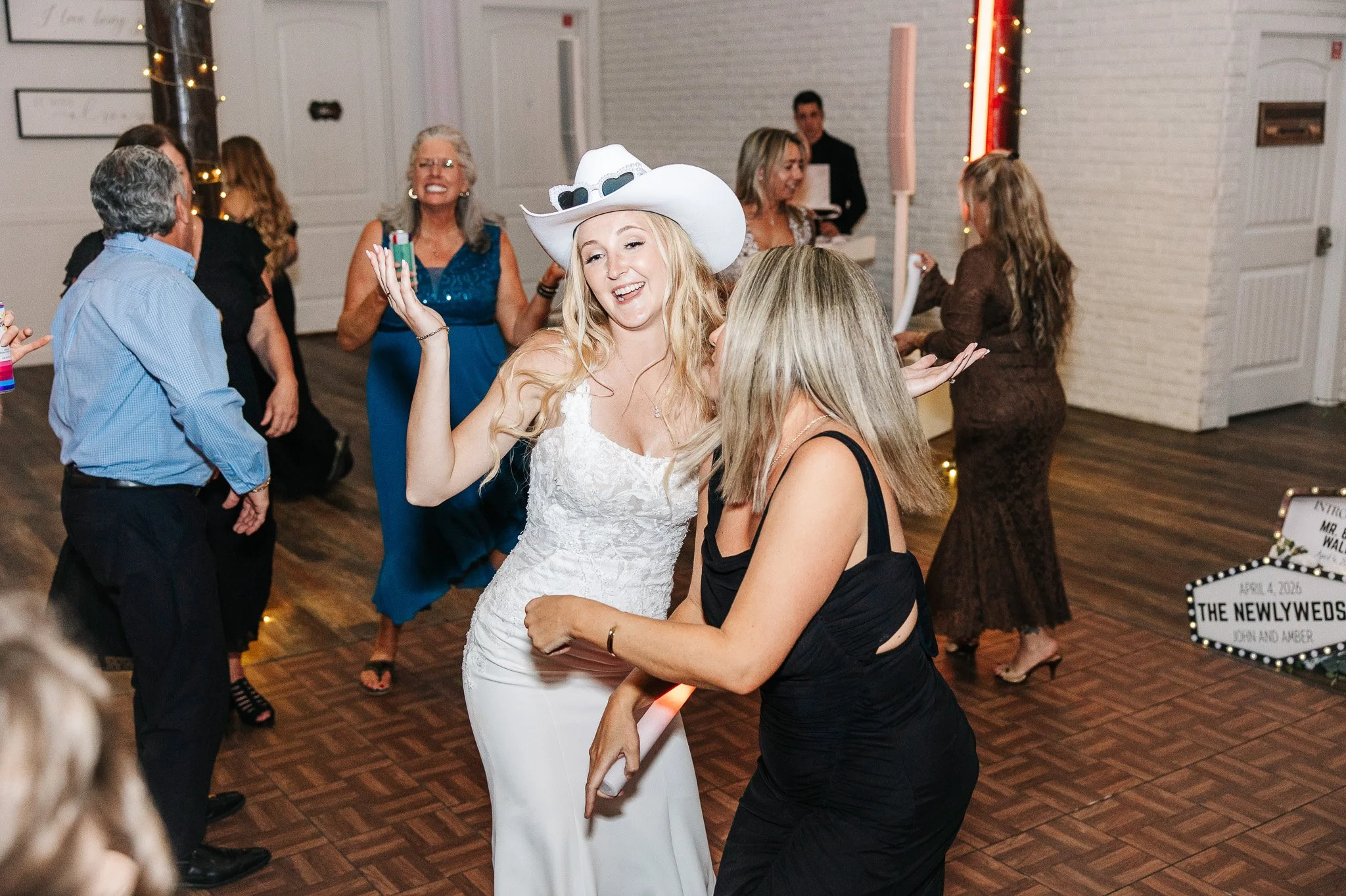 Amber-John-Ever-After-Farms-Stockyard-Wedding-717.jpg