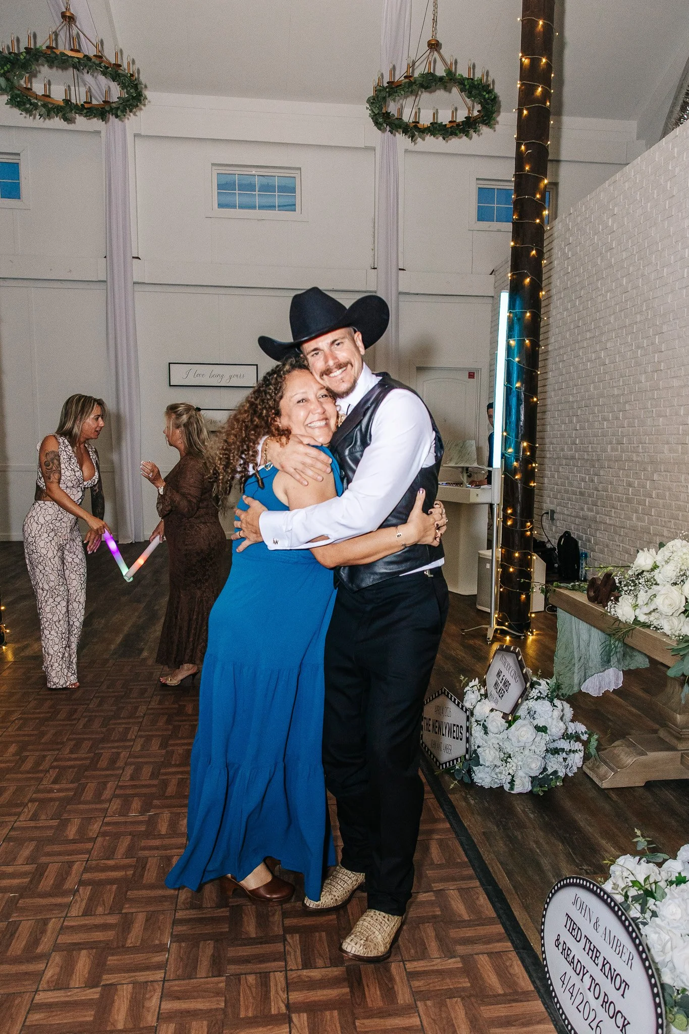 Amber-John-Ever-After-Farms-Stockyard-Wedding-721.jpg