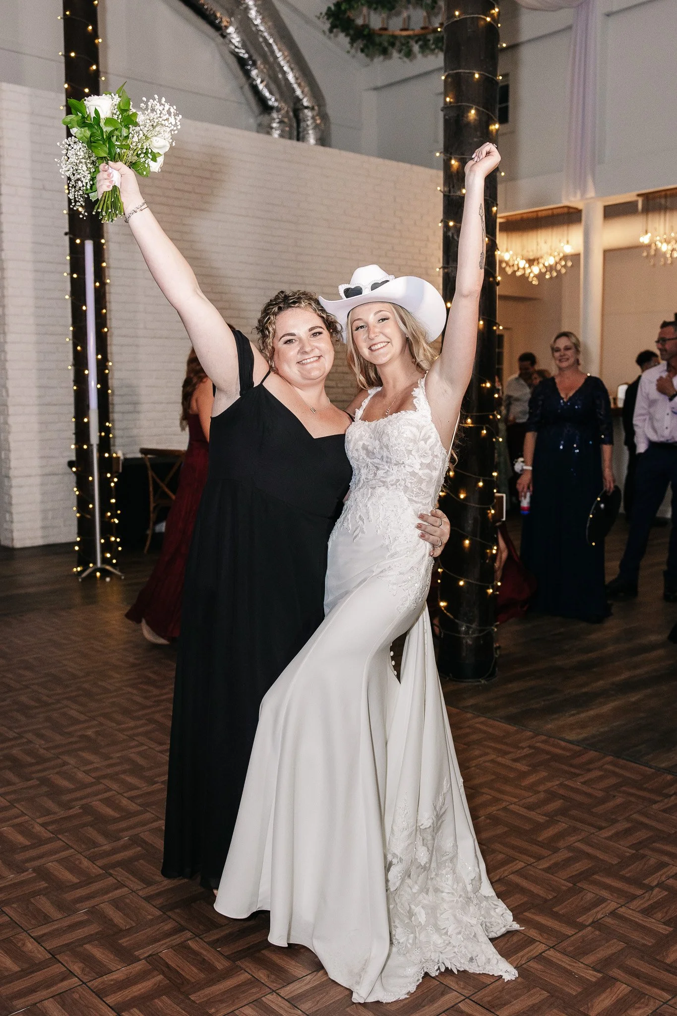 Amber-John-Ever-After-Farms-Stockyard-Wedding-806.jpg