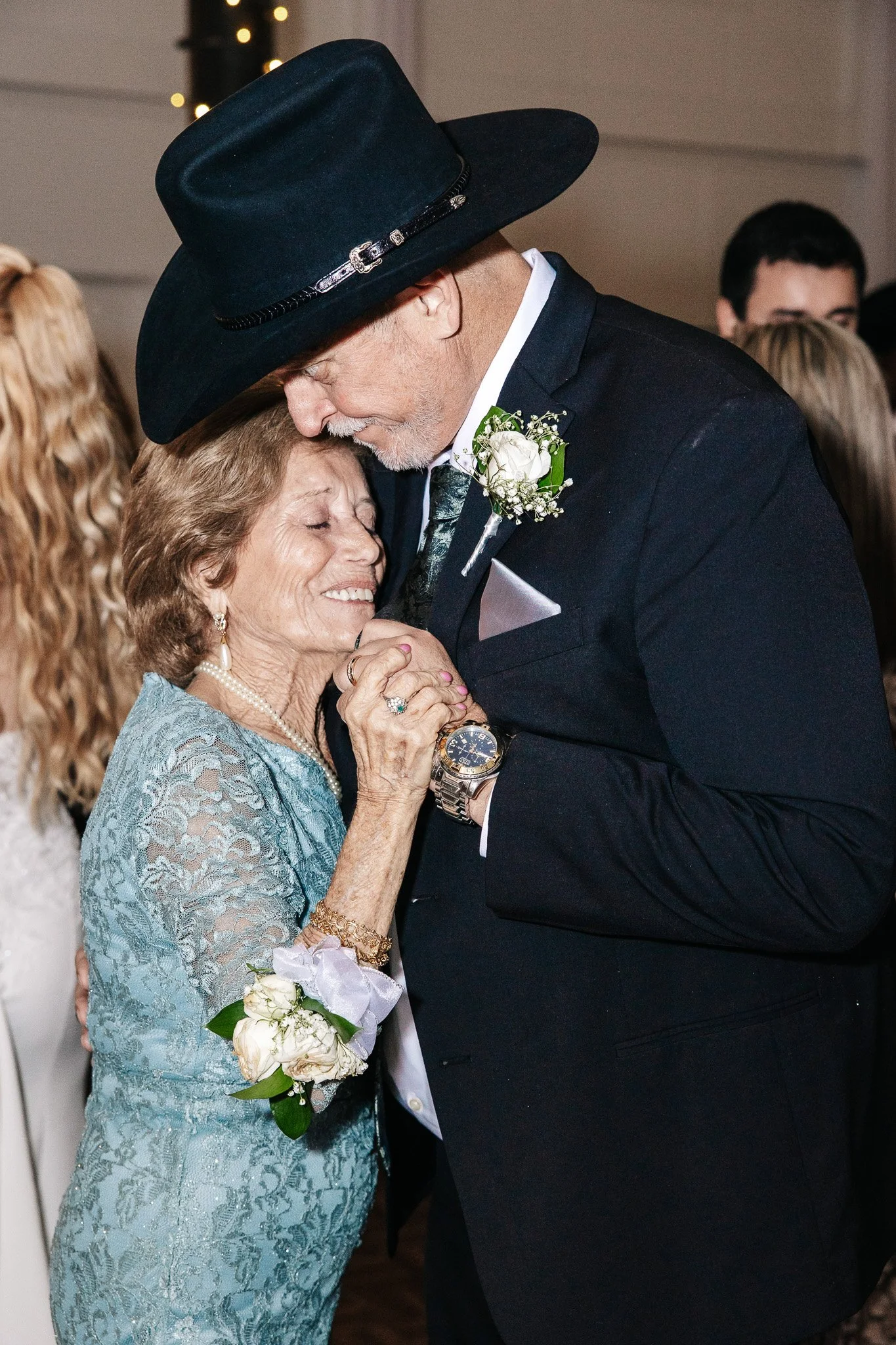 Amber-John-Ever-After-Farms-Stockyard-Wedding-849.jpg