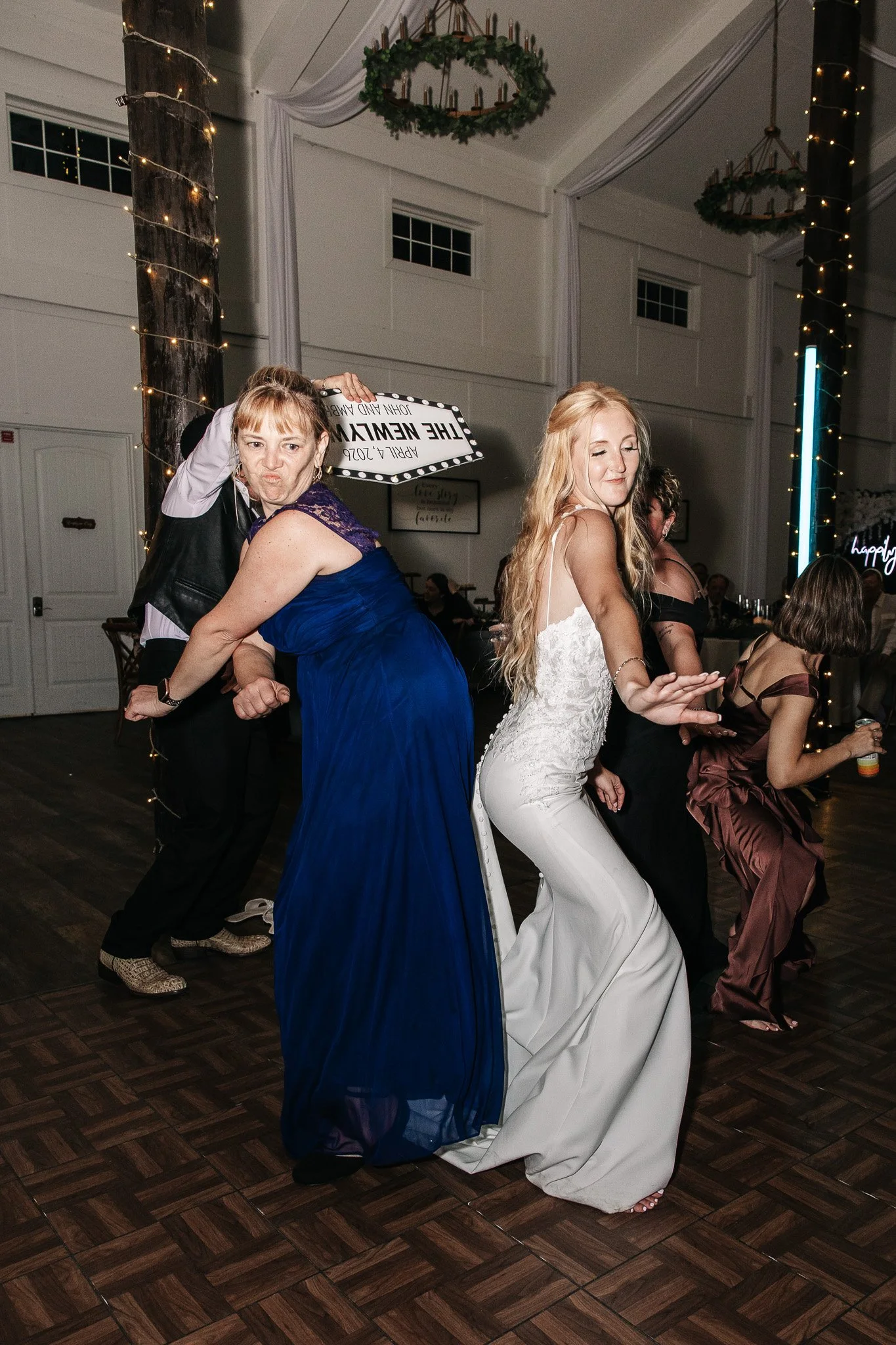 Amber-John-Ever-After-Farms-Stockyard-Wedding-901.jpg
