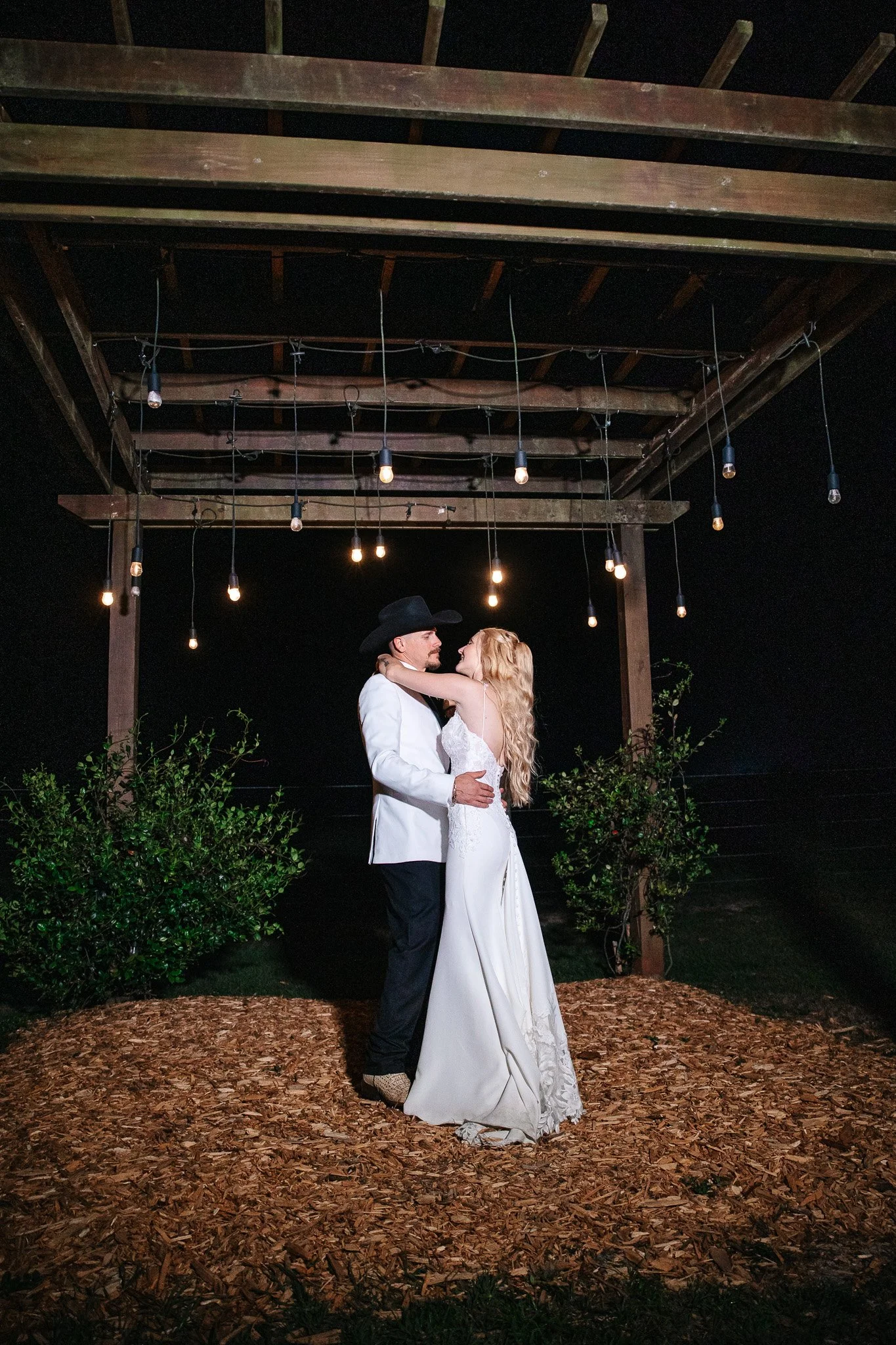 Amber-John-Ever-After-Farms-Stockyard-Wedding-981.jpg