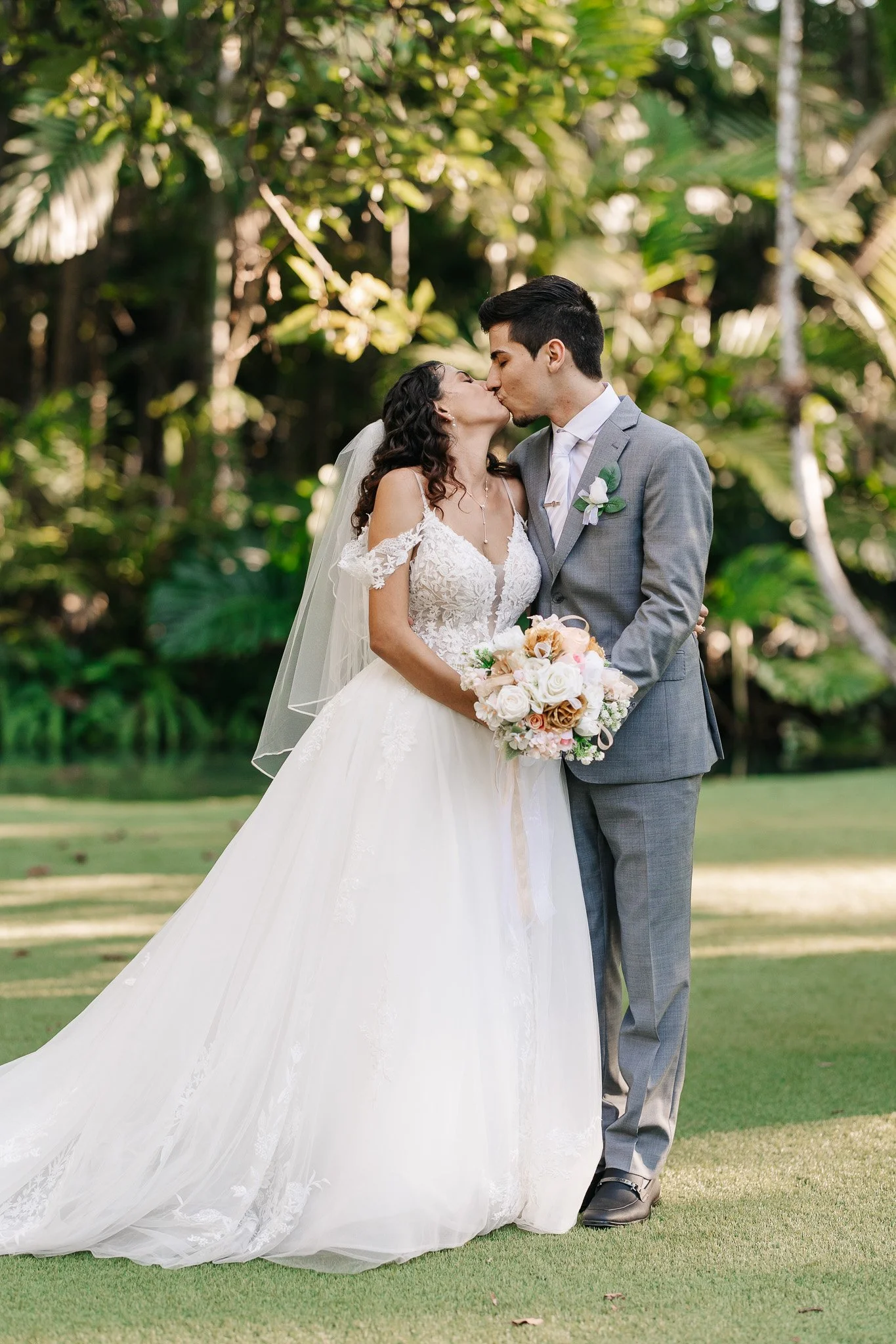 Cynthia-Rodrigo-Royal-Mansion-&-Gardens-Miami-Wedding-689.jpg