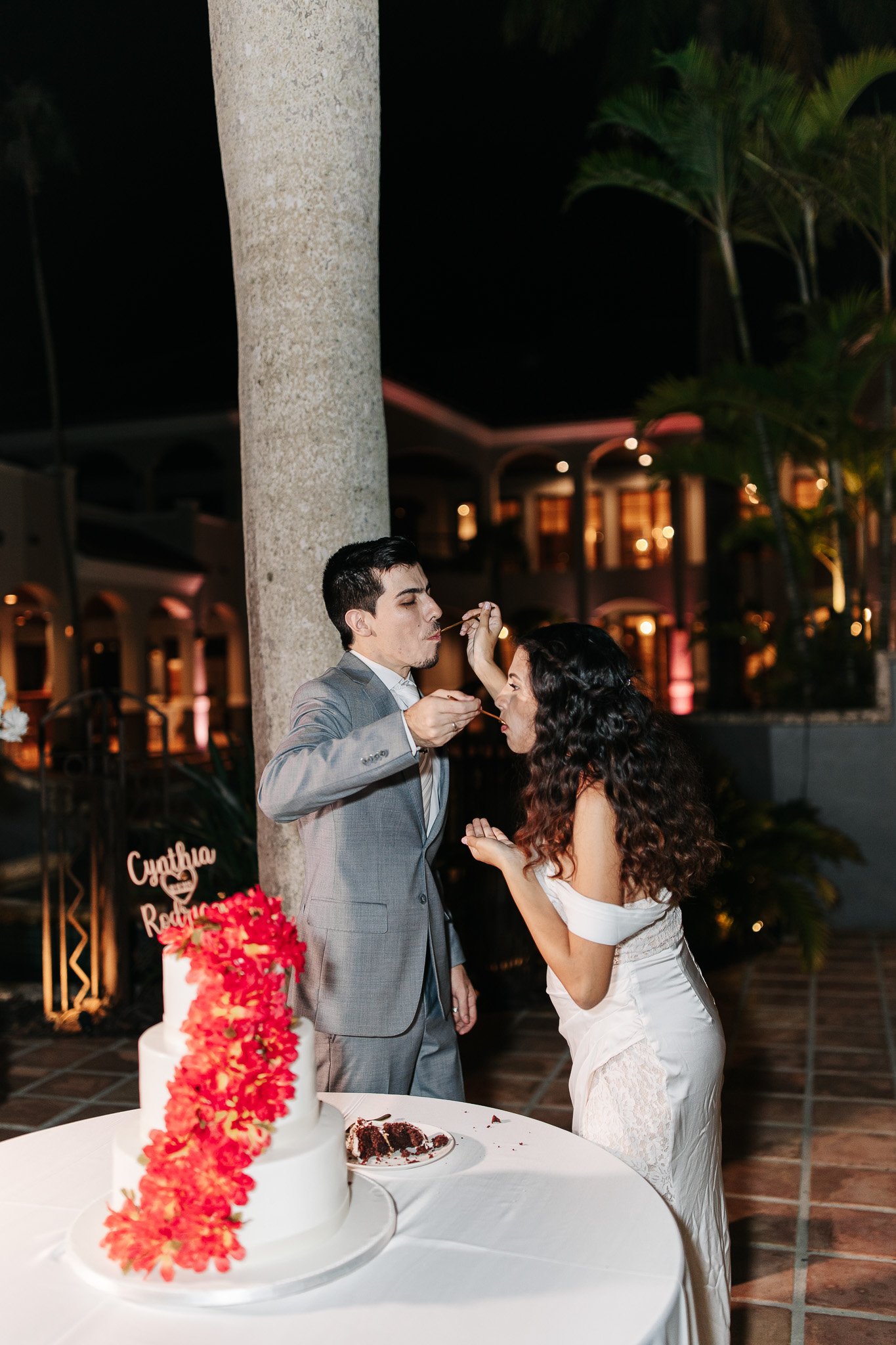Cynthia-Rodrigo-Royal-Mansion-&-Gardens-Miami-Wedding-1022.jpg