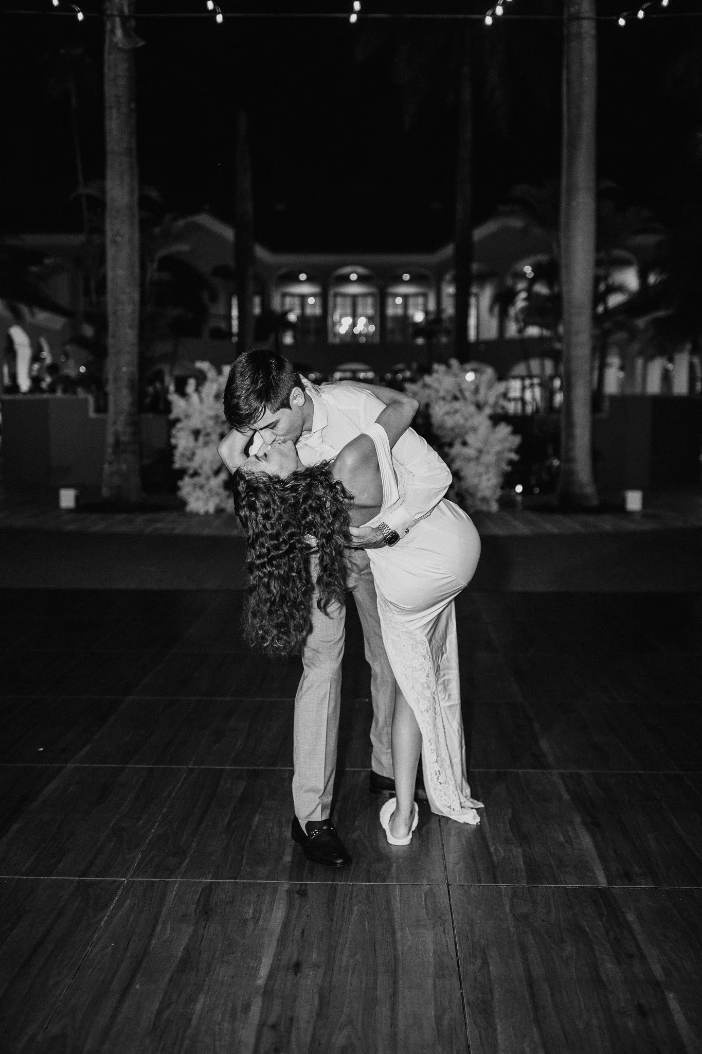 Cynthia-Rodrigo-Royal-Mansion-&-Gardens-Miami-Wedding-1270.jpg