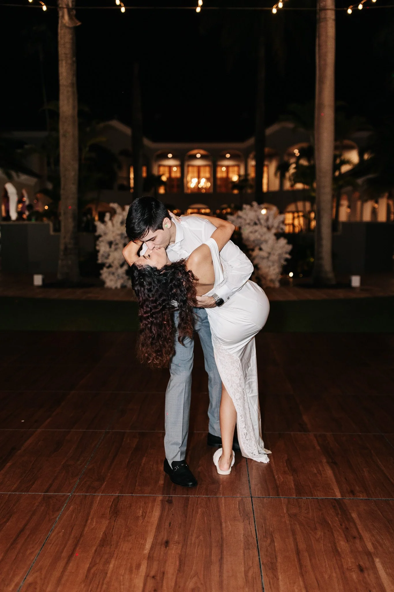 Cynthia-Rodrigo-Royal-Mansion-&-Gardens-Miami-Wedding-1269.jpg