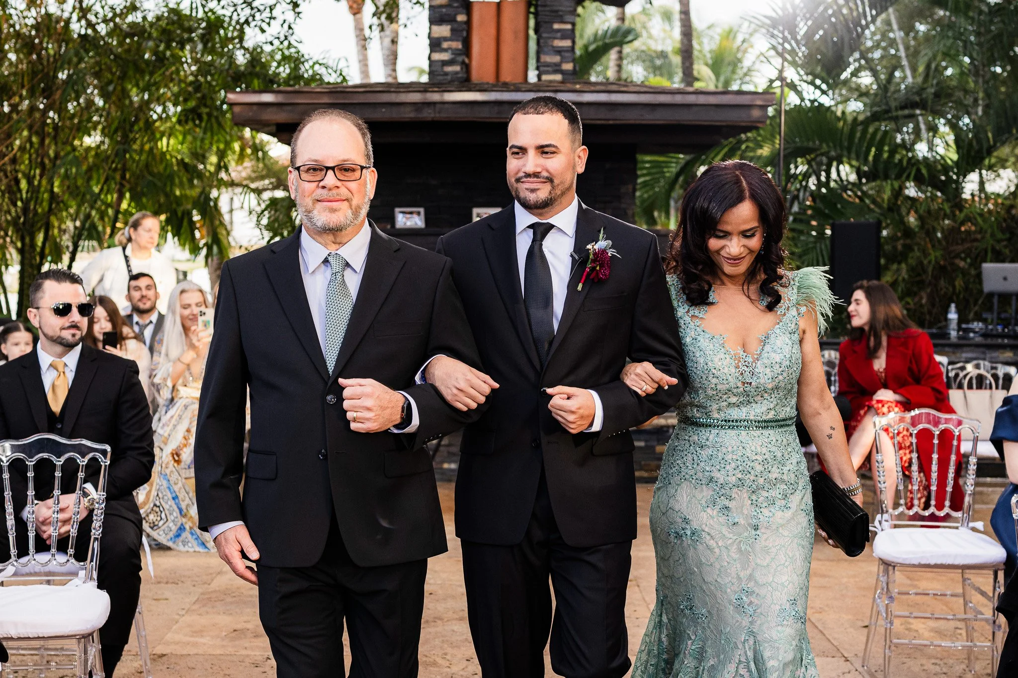 Amanda-Daniel-Living-Sculpture-Sanctuary-Wedding-Davie_3704.jpg