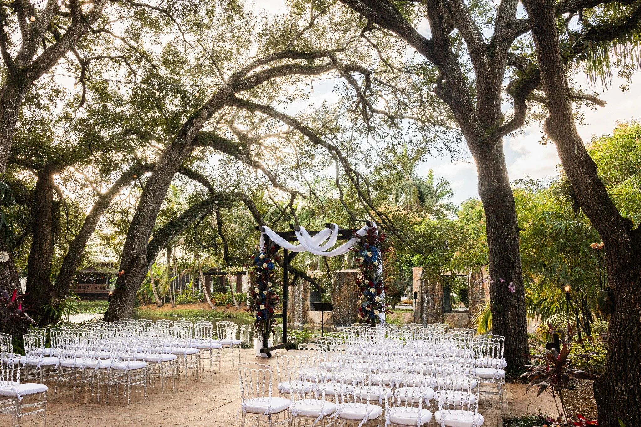 Amanda-Daniel-Living-Sculpture-Sanctuary-Wedding-DavieA1258.jpg