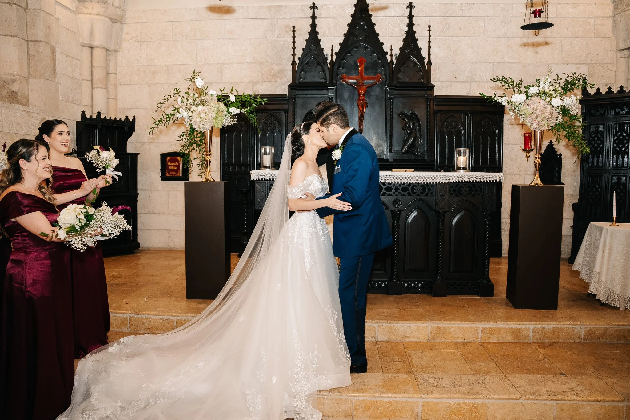 Evelyn_Daniel_Wedding_The_Ancient_Spanish_Monastery-665.jpg
