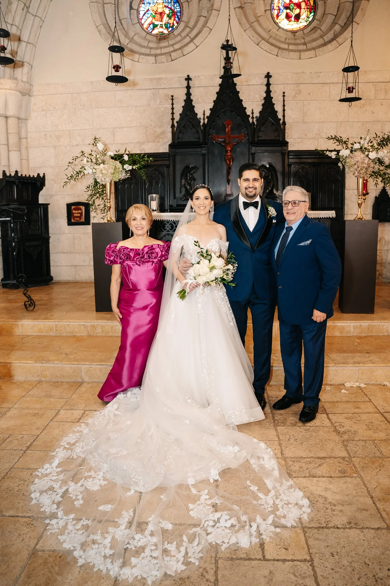 Evelyn_Daniel_Wedding_The_Ancient_Spanish_Monastery-746.jpg