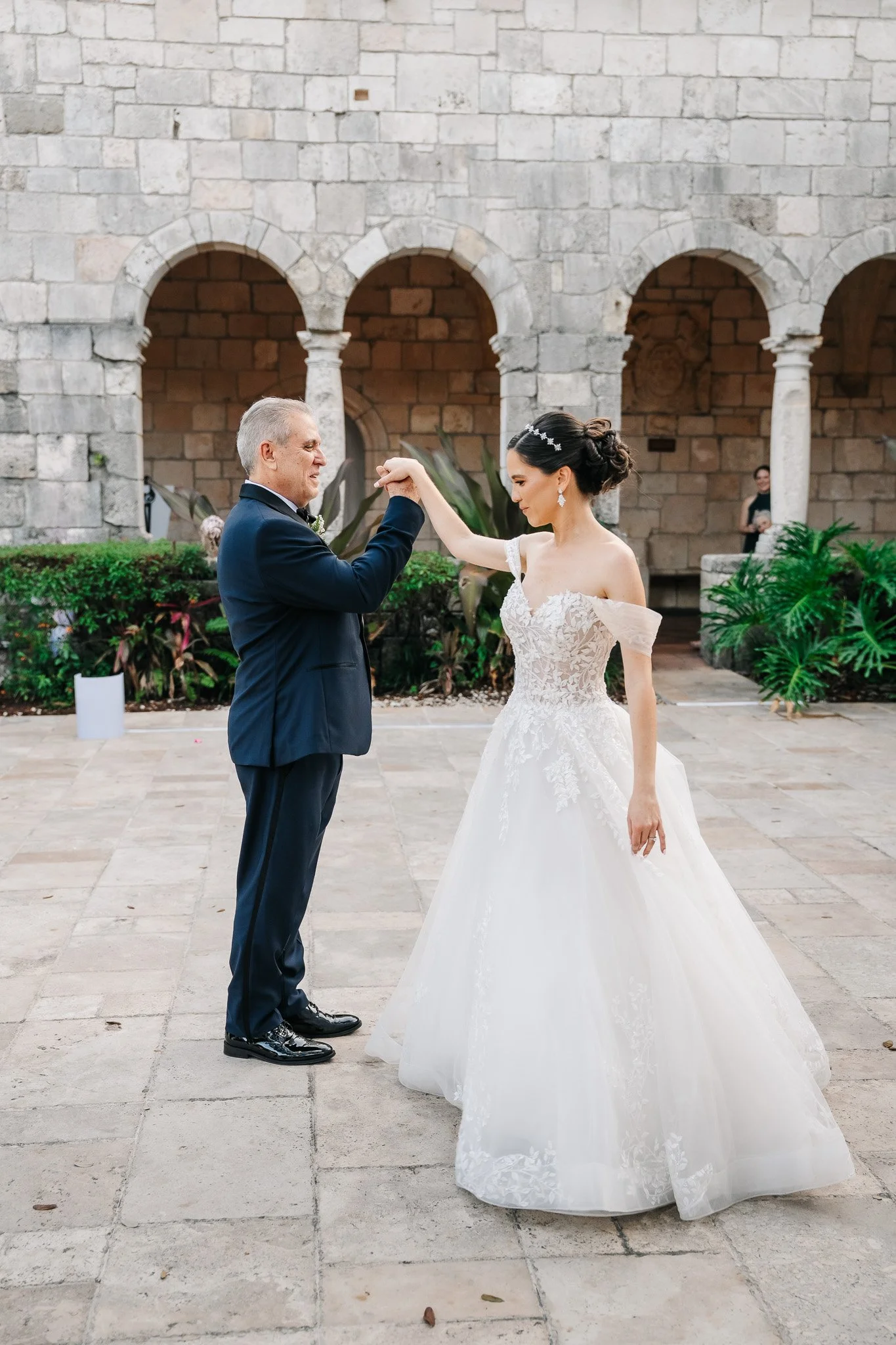 Evelyn_Daniel_Wedding_The_Ancient_Spanish_Monastery-996.jpg