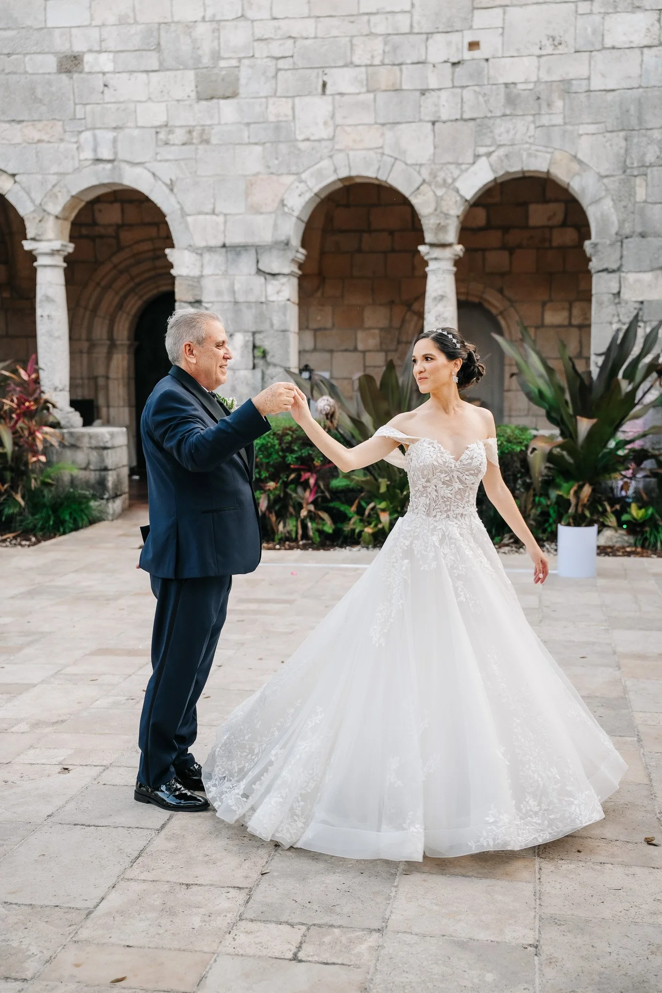 Evelyn_Daniel_Wedding_The_Ancient_Spanish_Monastery-998.jpg