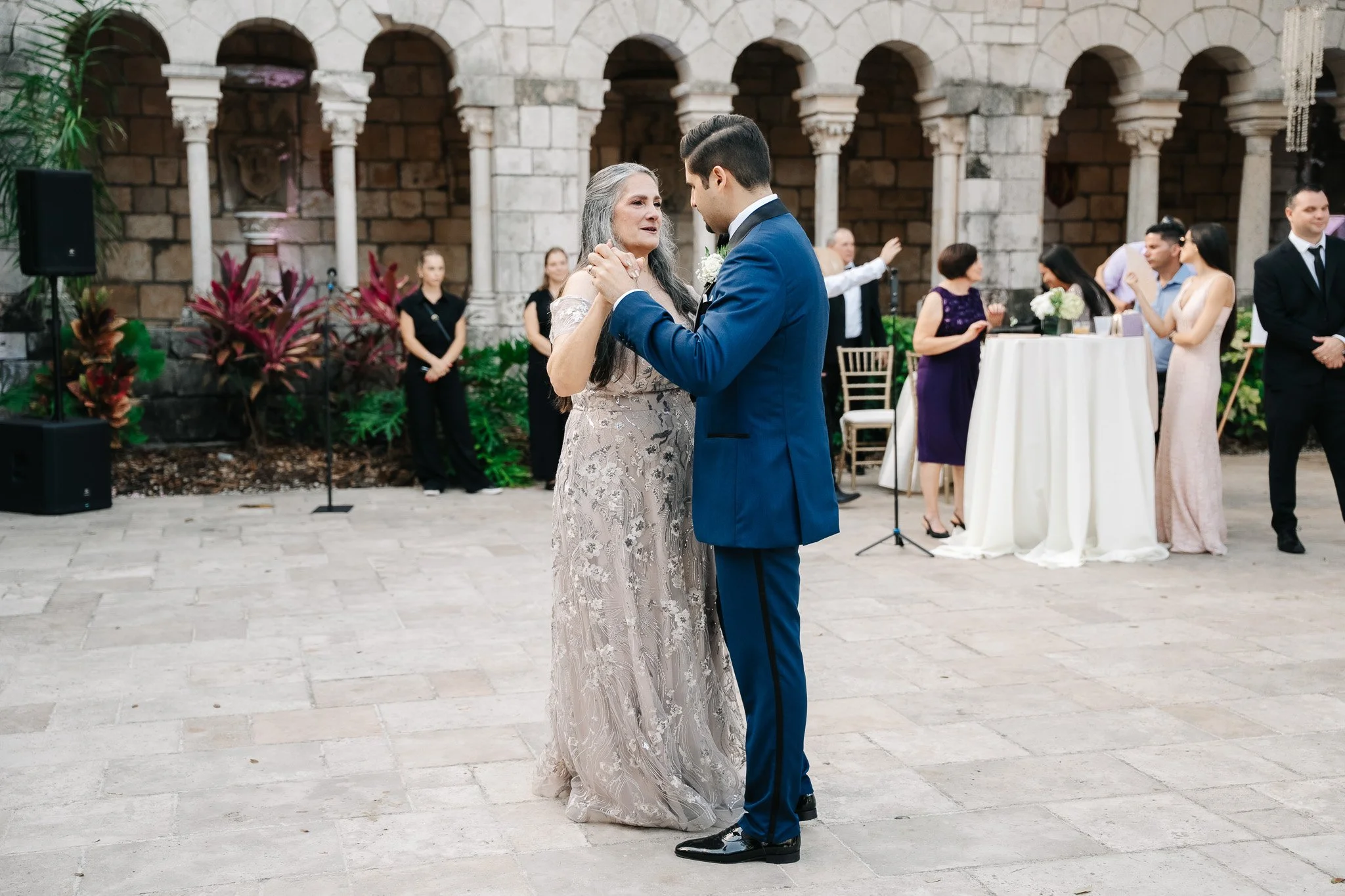 Evelyn_Daniel_Wedding_The_Ancient_Spanish_Monastery-1043.jpg