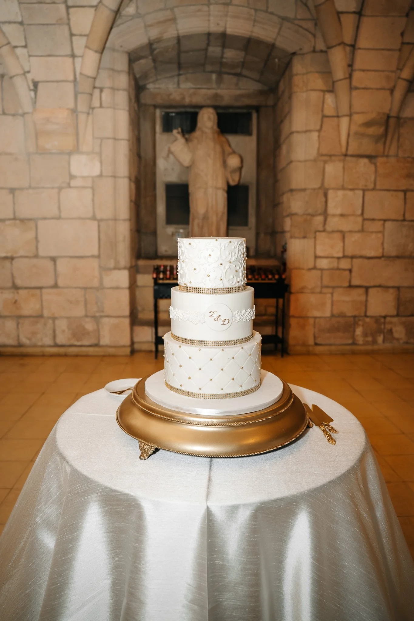 Evelyn_Daniel_Wedding_The_Ancient_Spanish_Monastery-1110.jpg