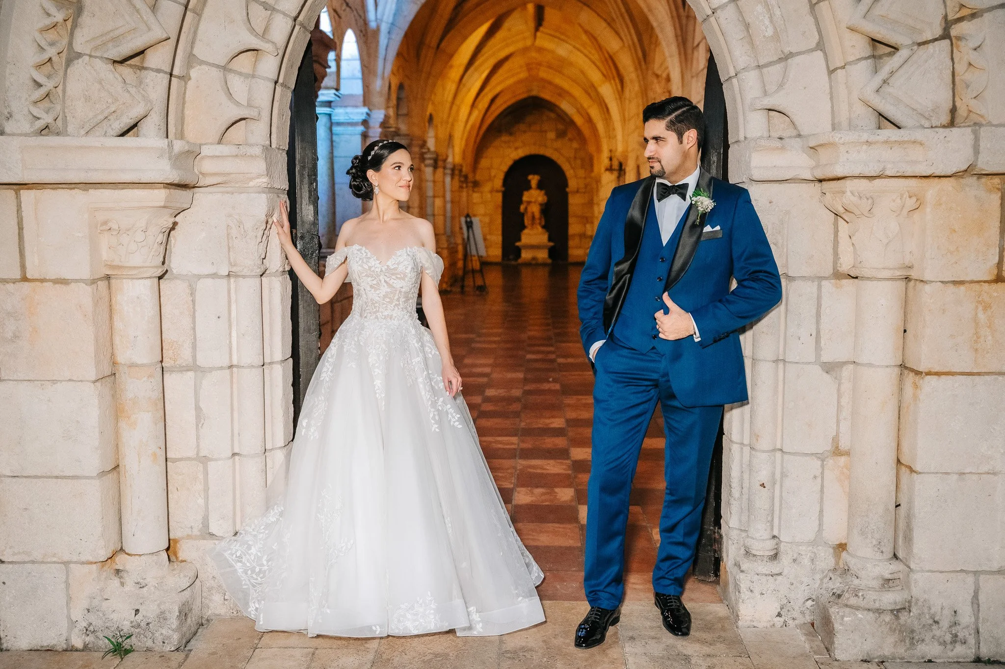 Evelyn_Daniel_Wedding_The_Ancient_Spanish_Monastery-1129.jpg